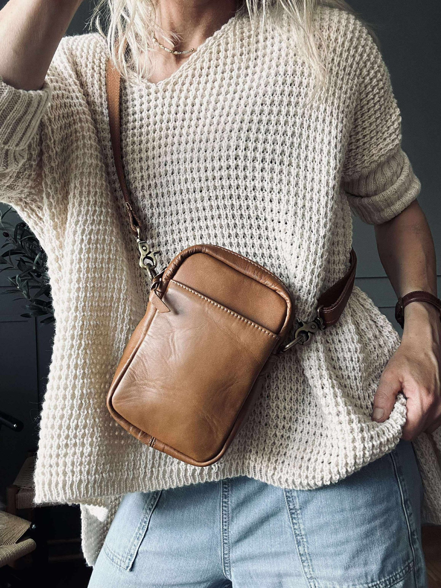 Handytasche Emma - Cognac