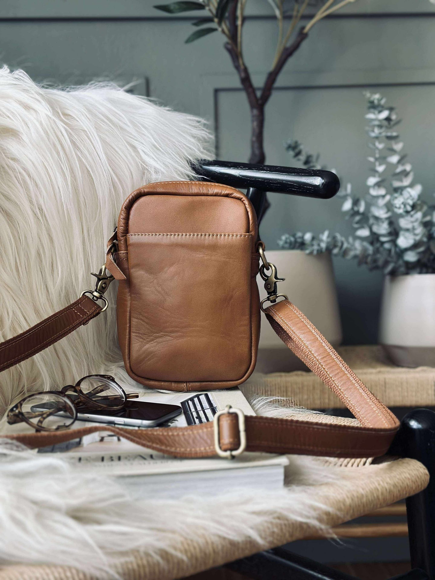 Handytasche Emma - Cognac