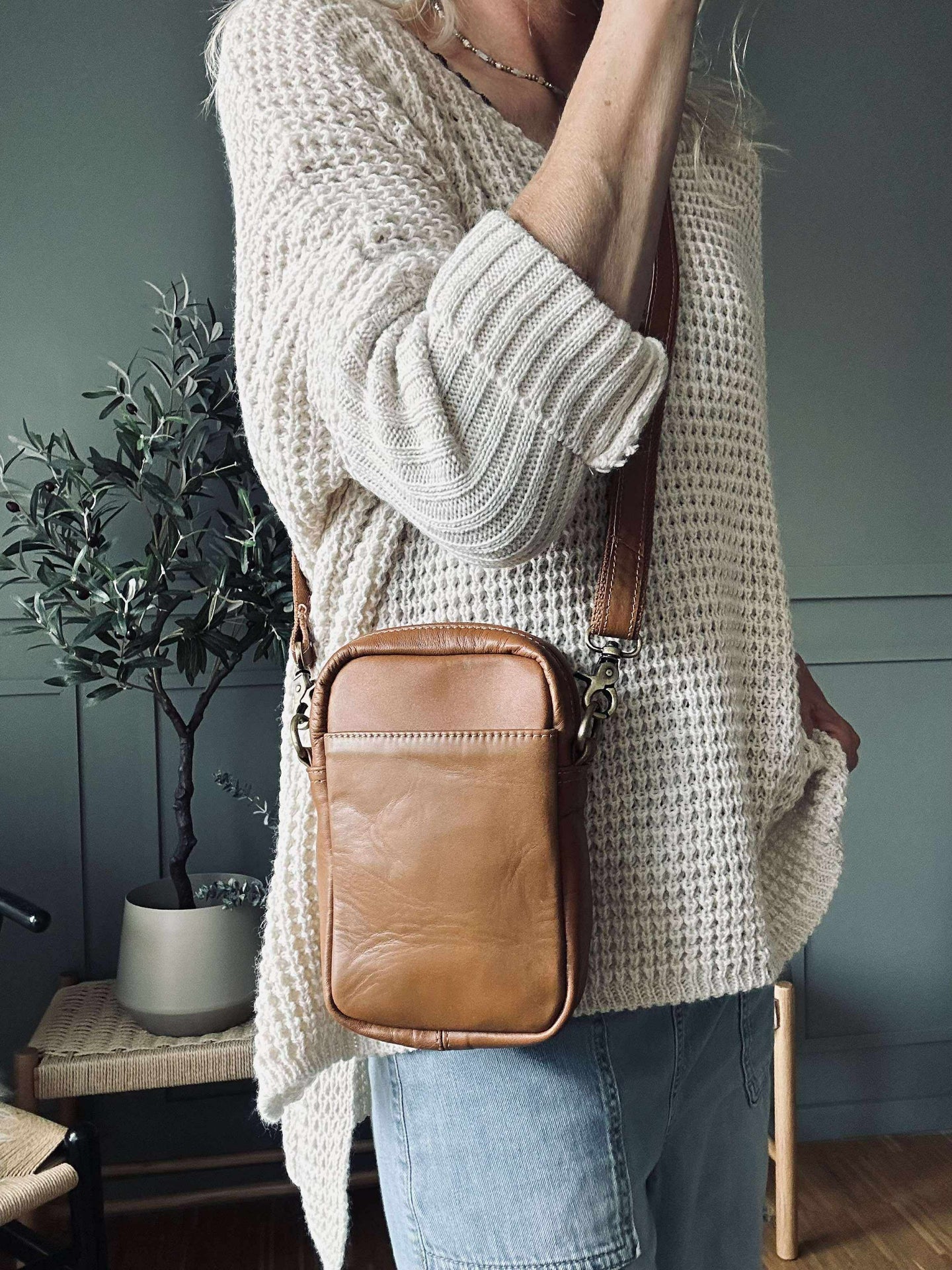 Handytasche Emma - Cognac