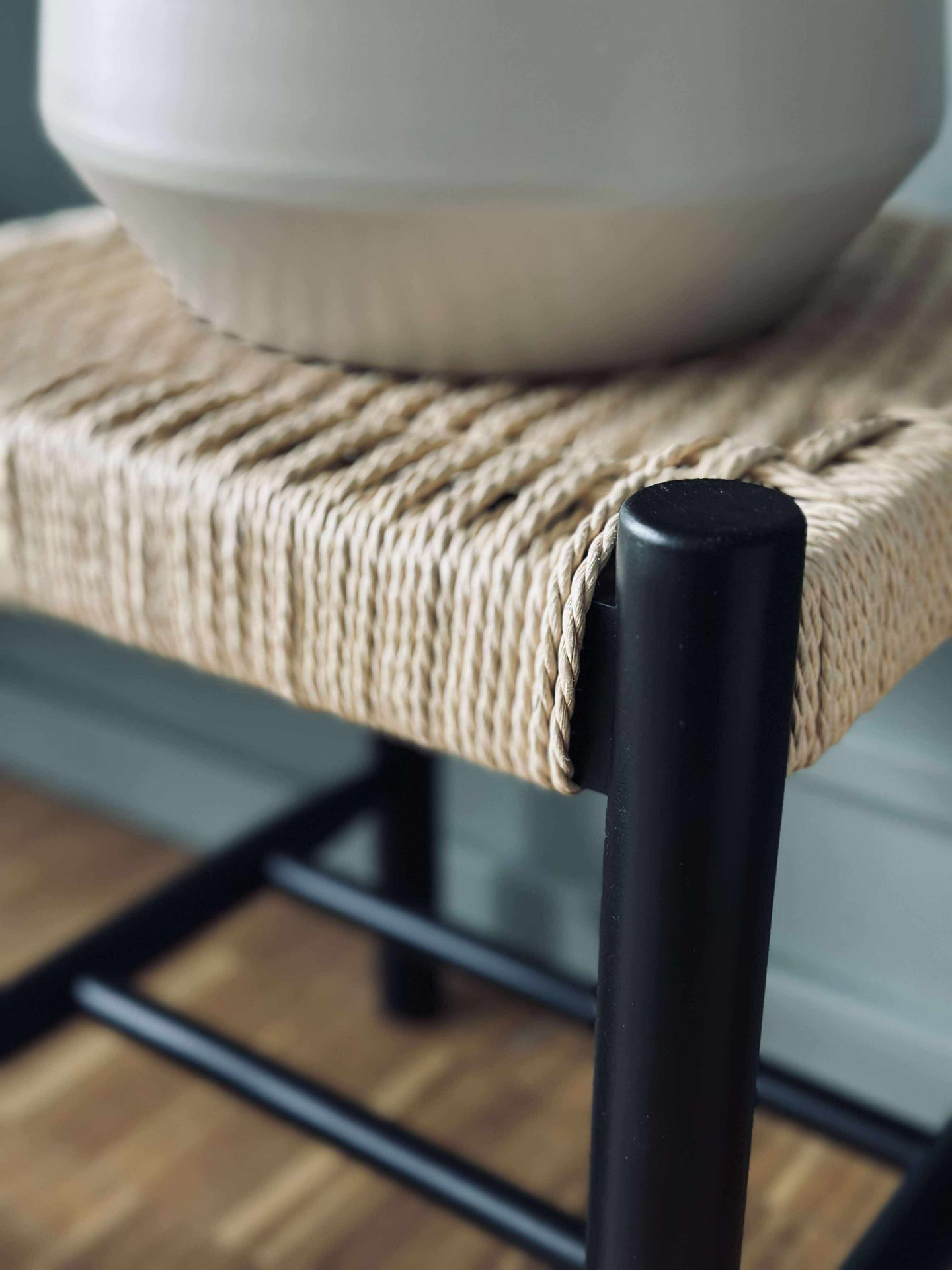 Hocker Buche natur / schwarz
