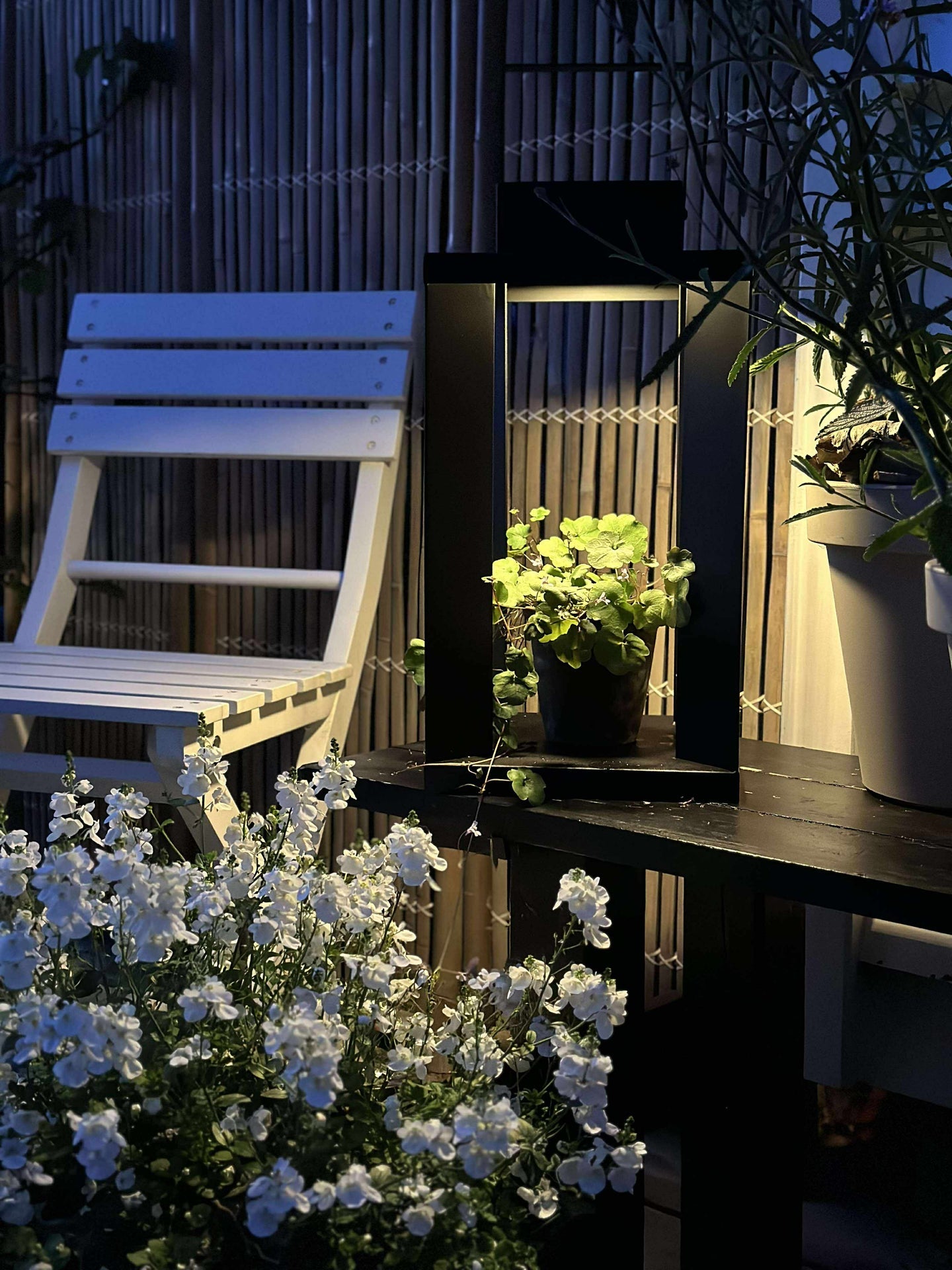Laterne LUX mit Solarzellen
