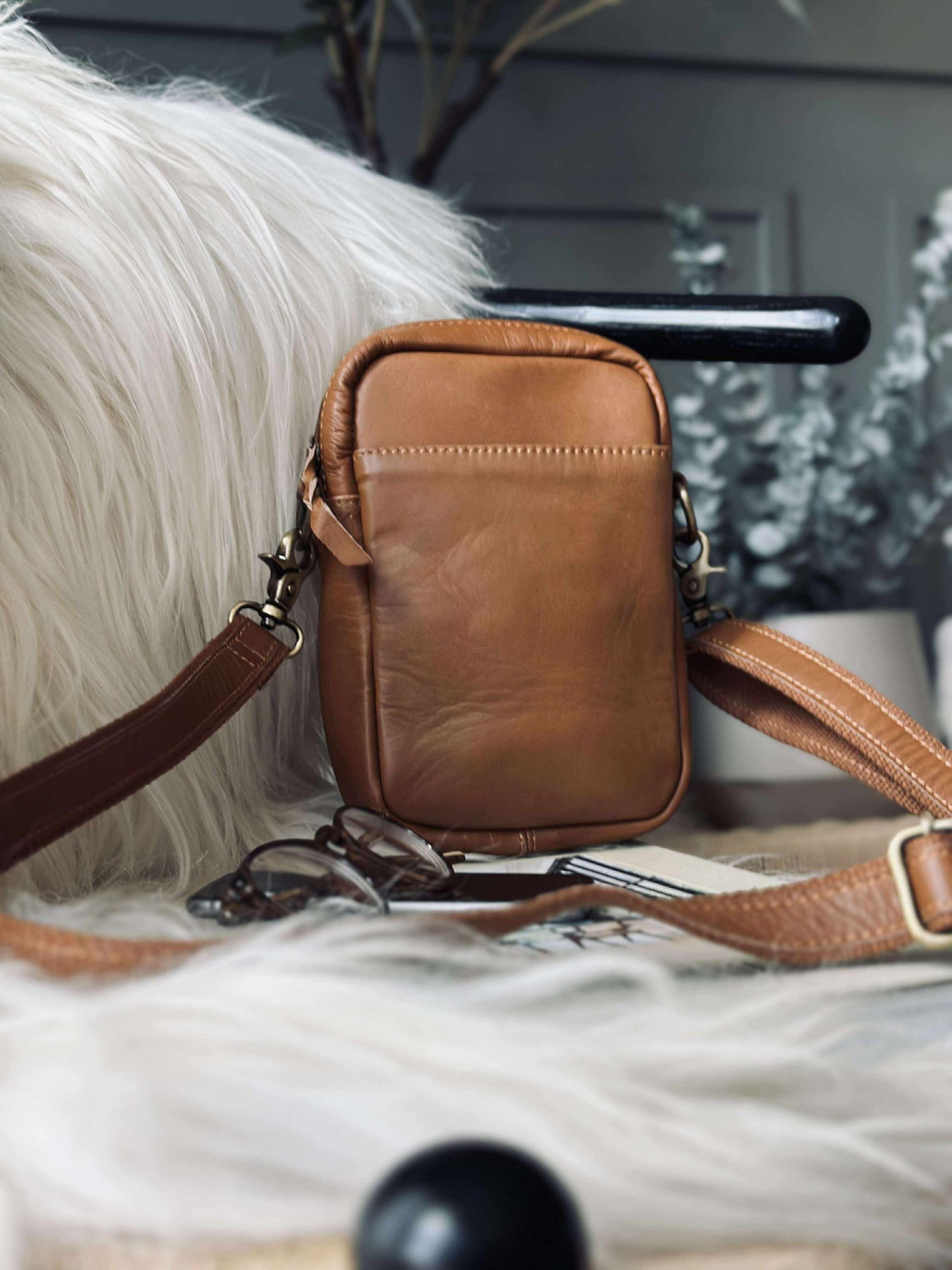 Handytasche Emma - Cognac