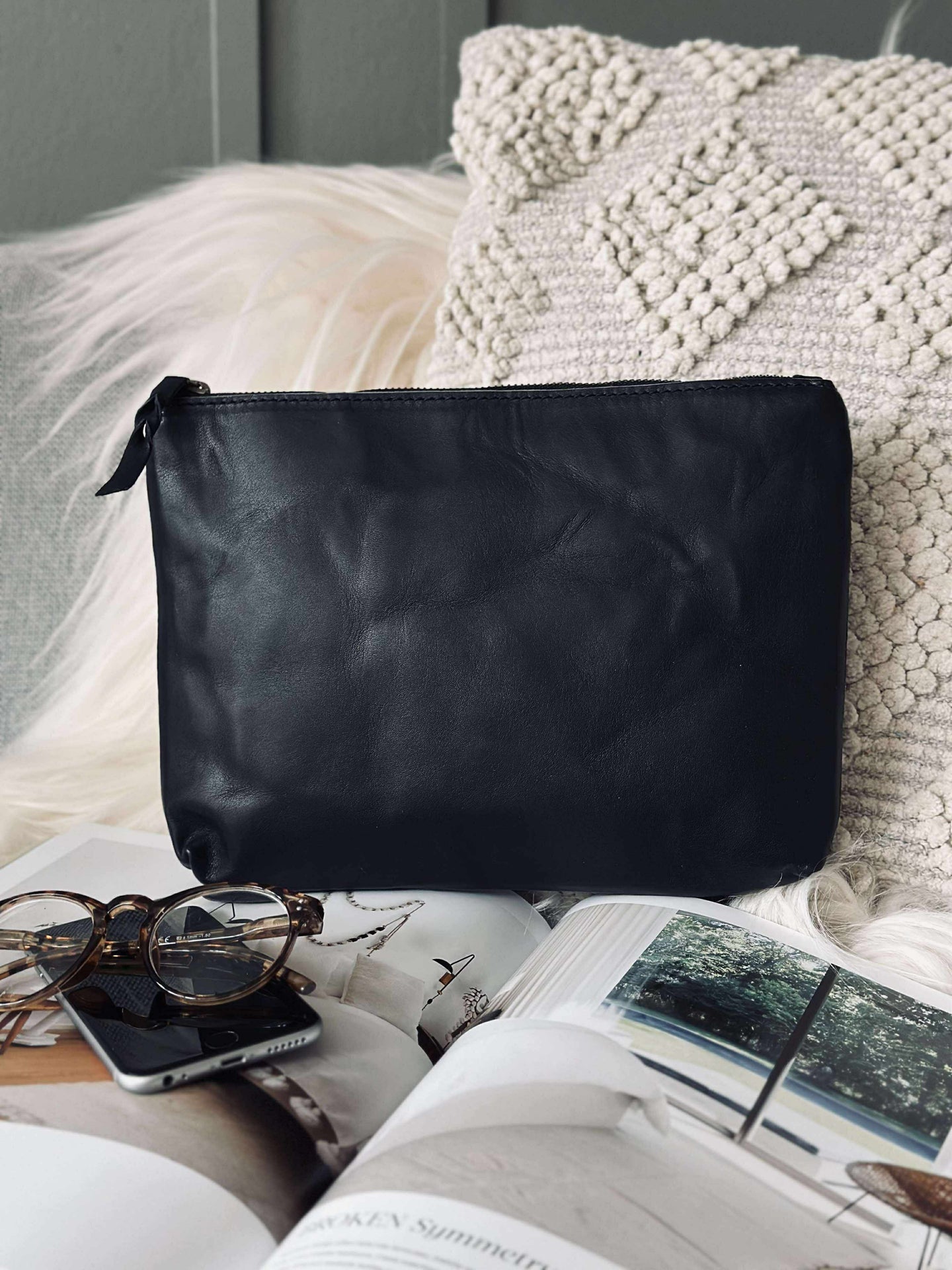 Kosmetiktasche / Clutch - Schwarzes Leder