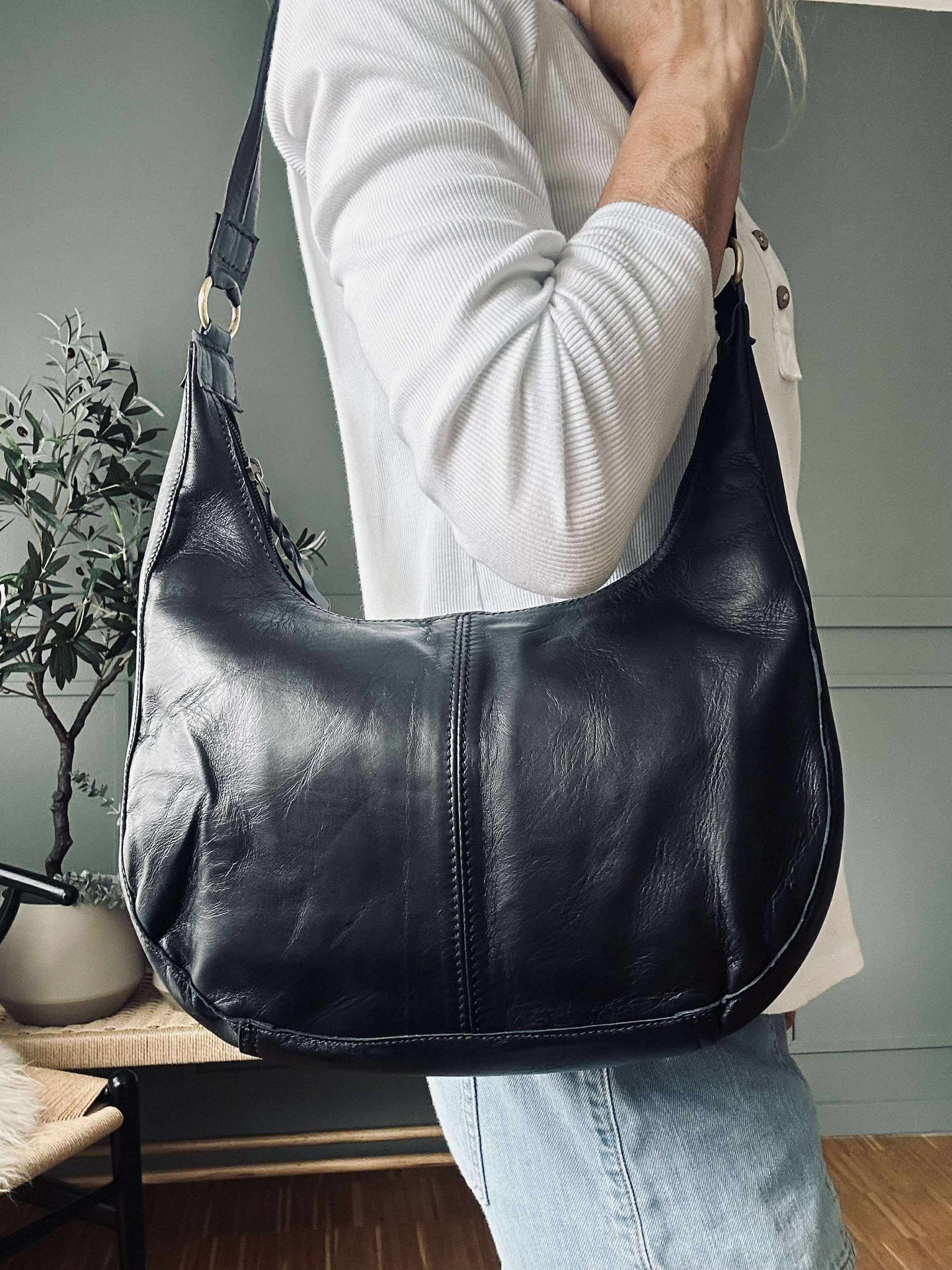 Schultertasche Alicia - Black
