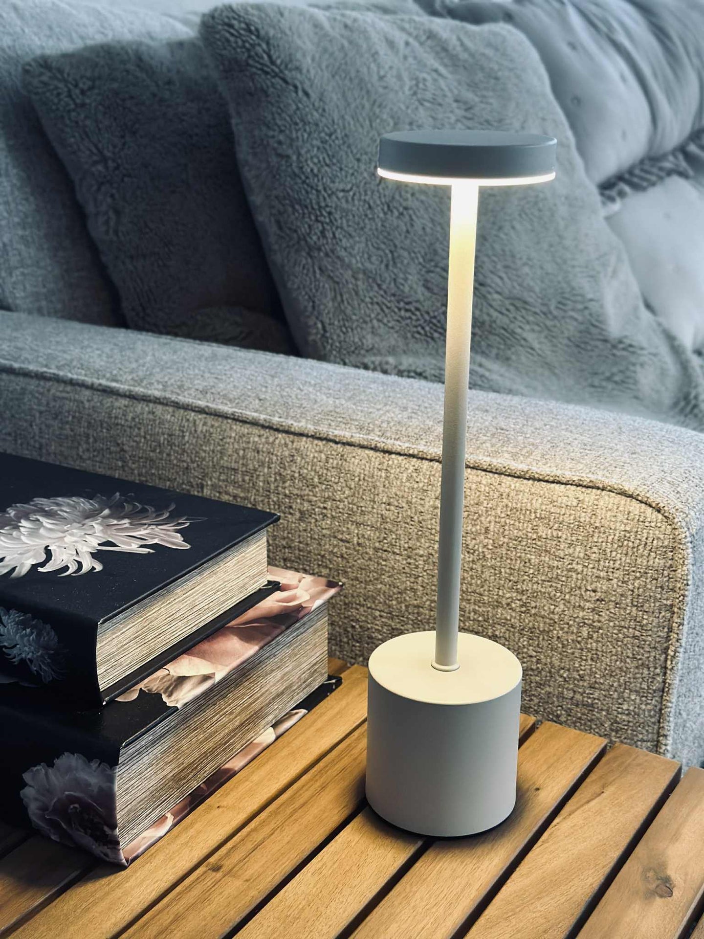 LED-Tischlampe KELLY Weiß - wiederaufladbar