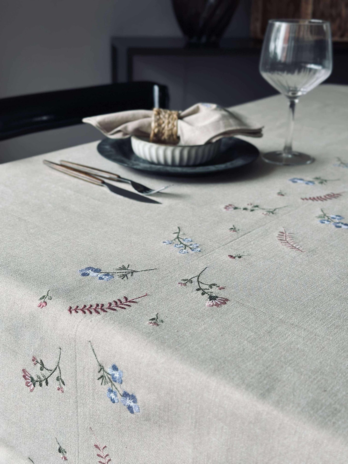 Tischdecke Flower-Stickerei - Leinen-Look