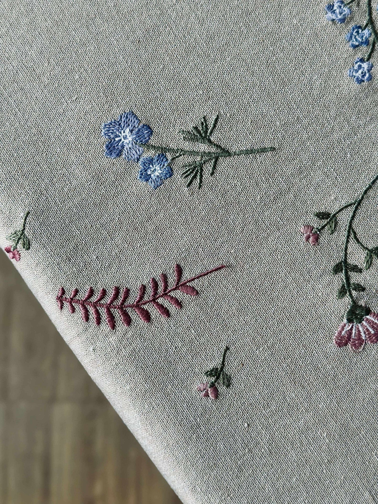Tischdecke Flower-Stickerei - Leinen-Look