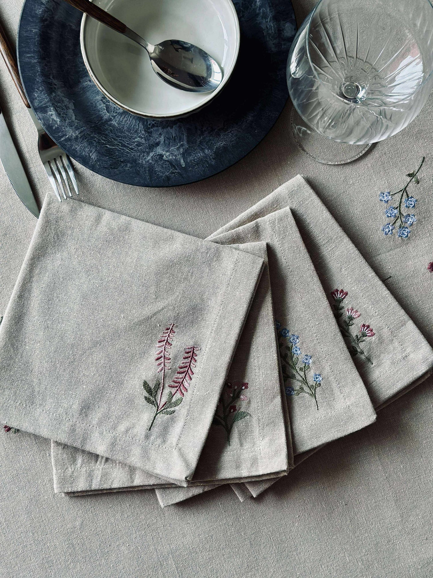 Mundservietten Flower-Stickerei - Packung mit 4 Stück