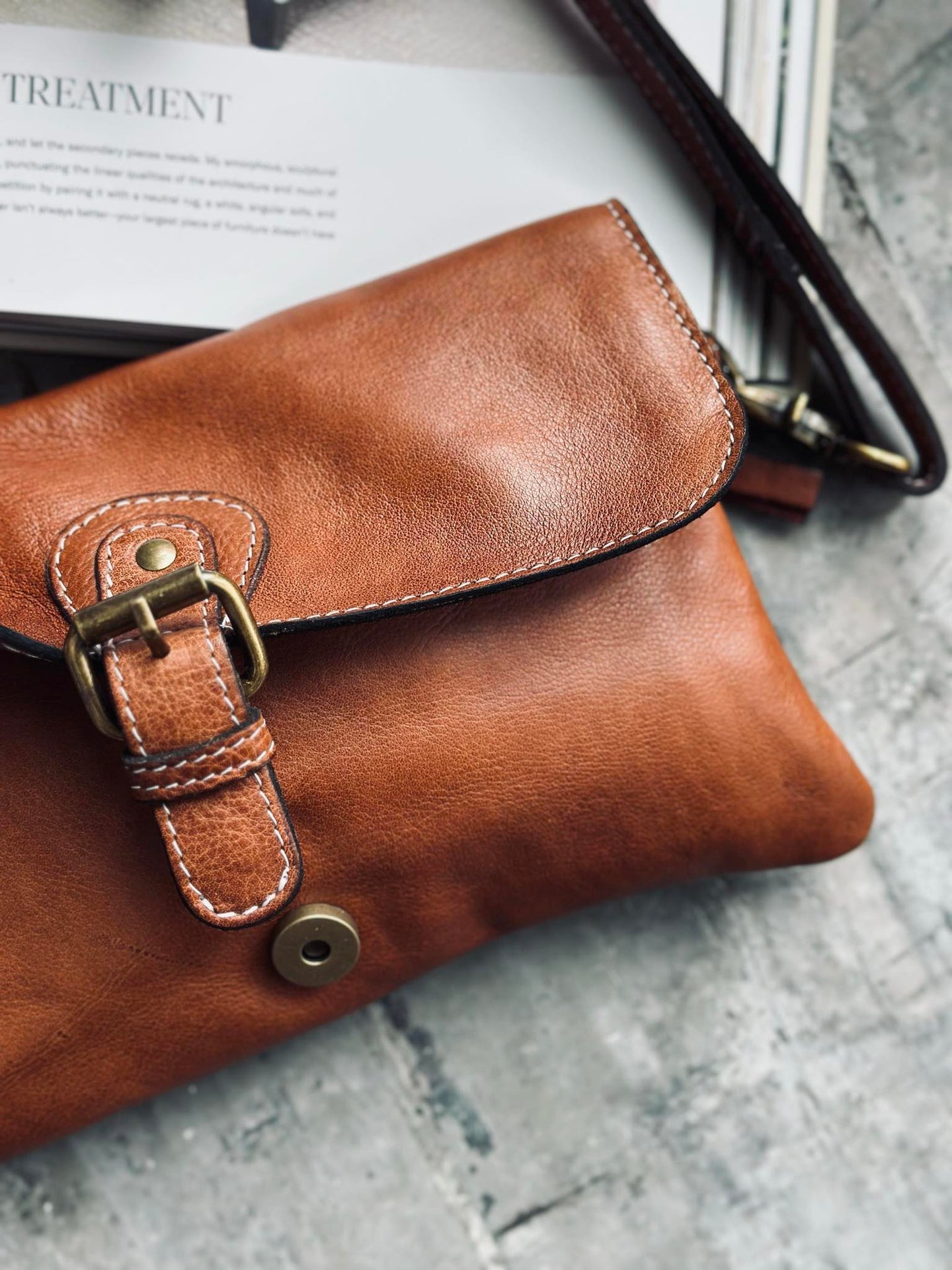 Clutch Jodi - Walnut