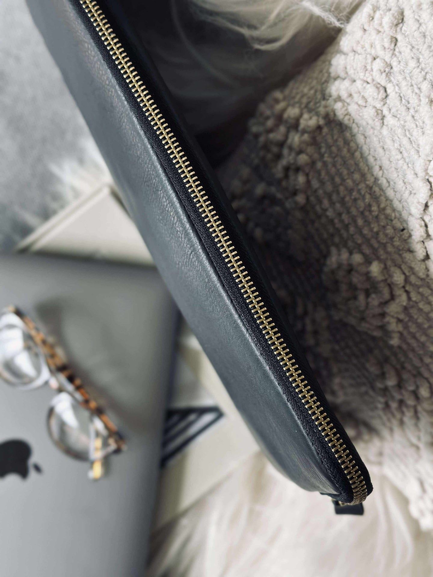 Laptop-Sleeve - Schwarz / Gold