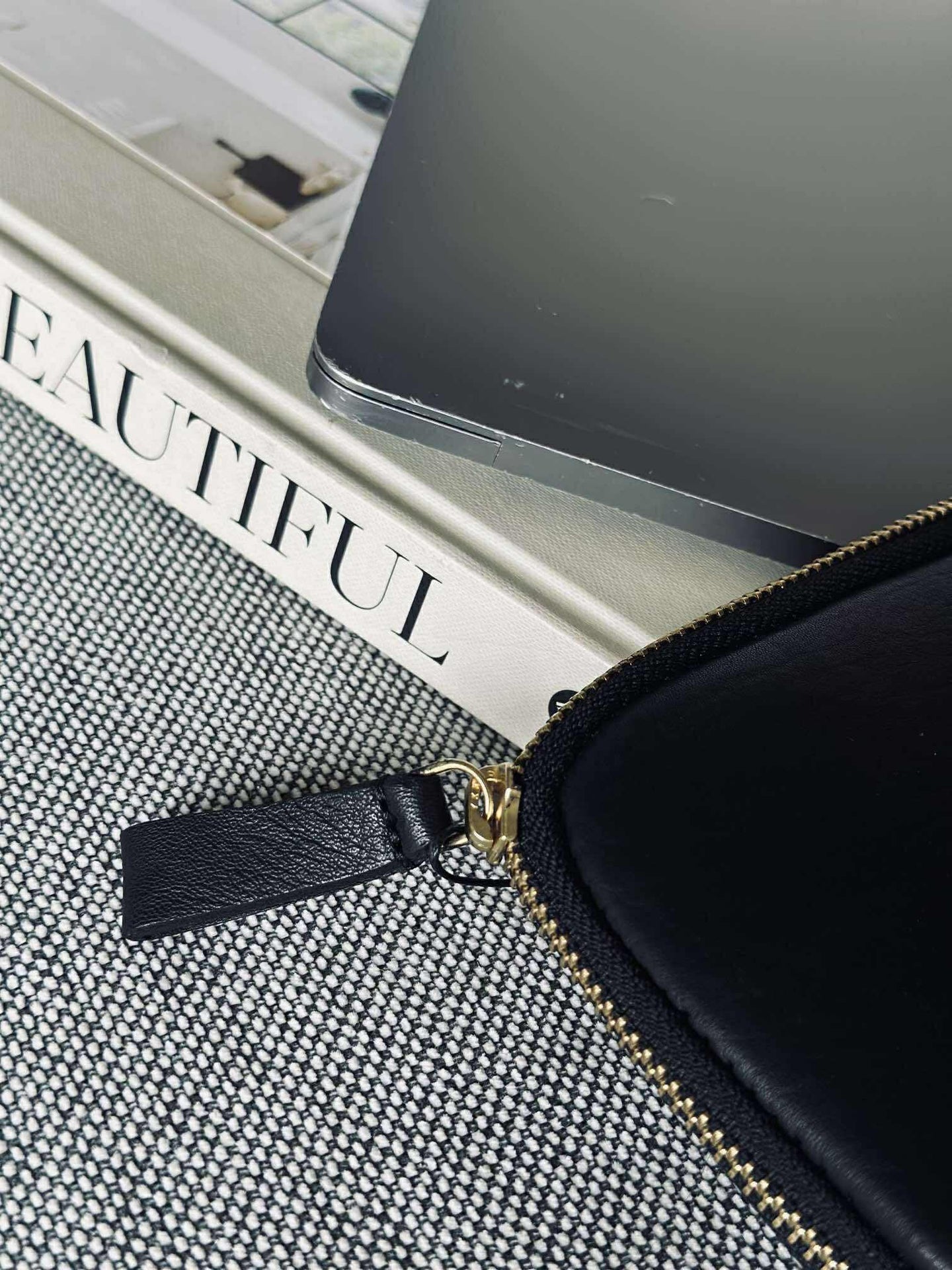 Laptop-Sleeve - Schwarz / Gold