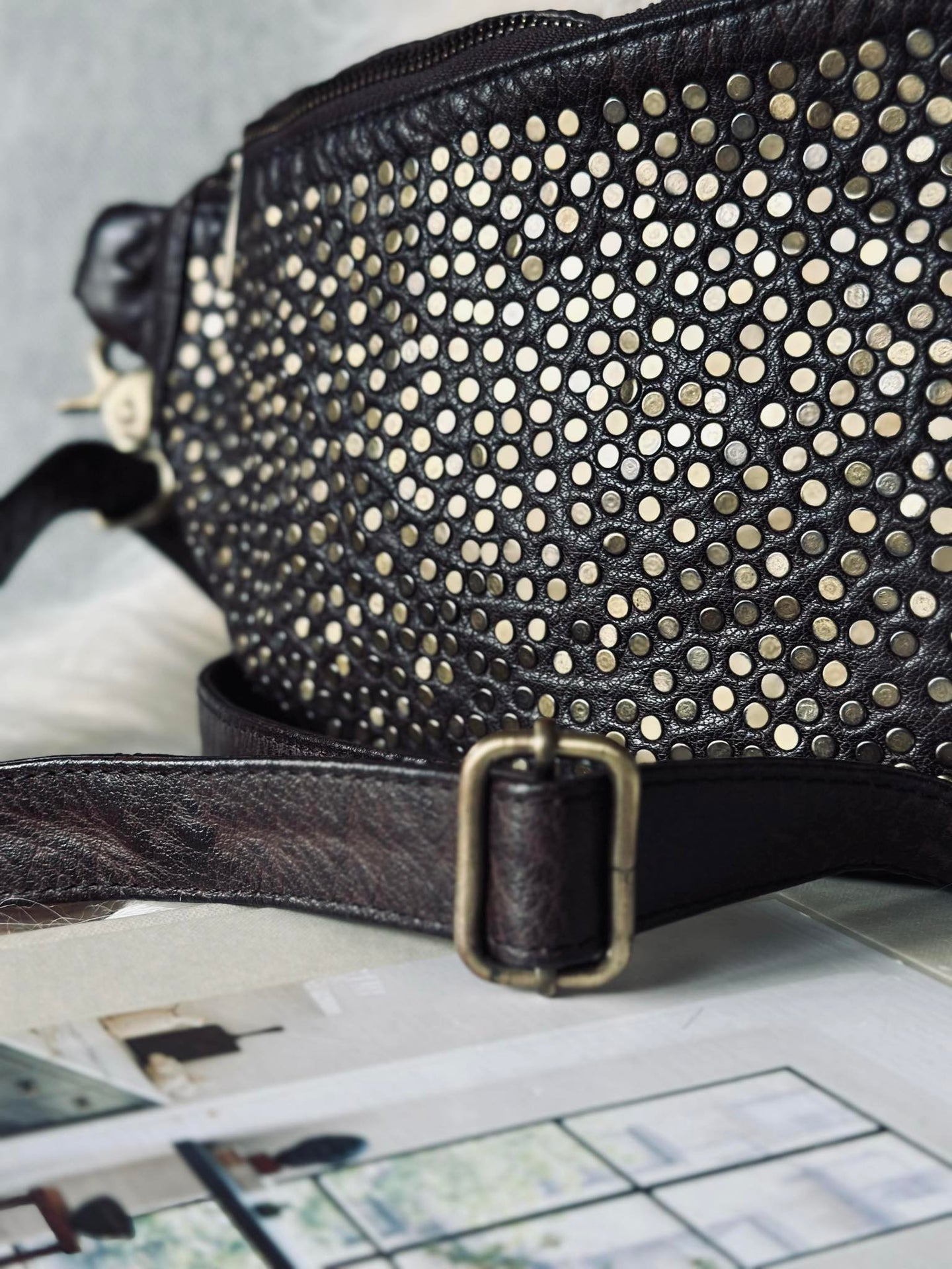 Bumbag Deluxe mit Nieten - Braun