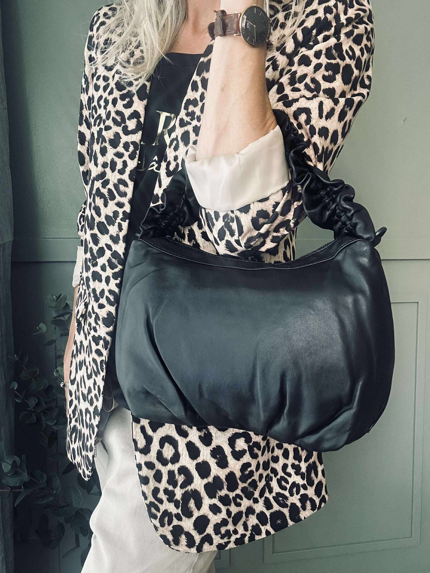 Crossbody in hochwertiger Lederqualität