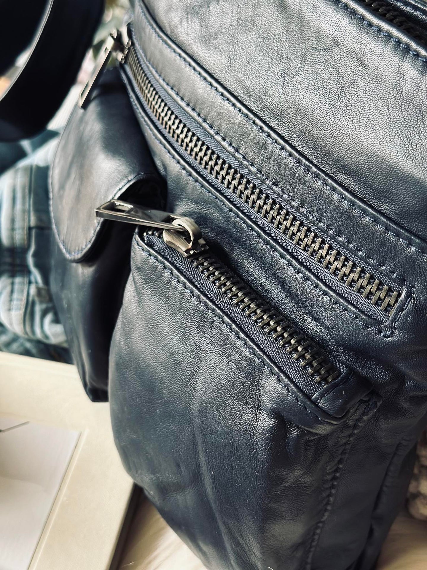 Crossbody NAVY - Ultra weich