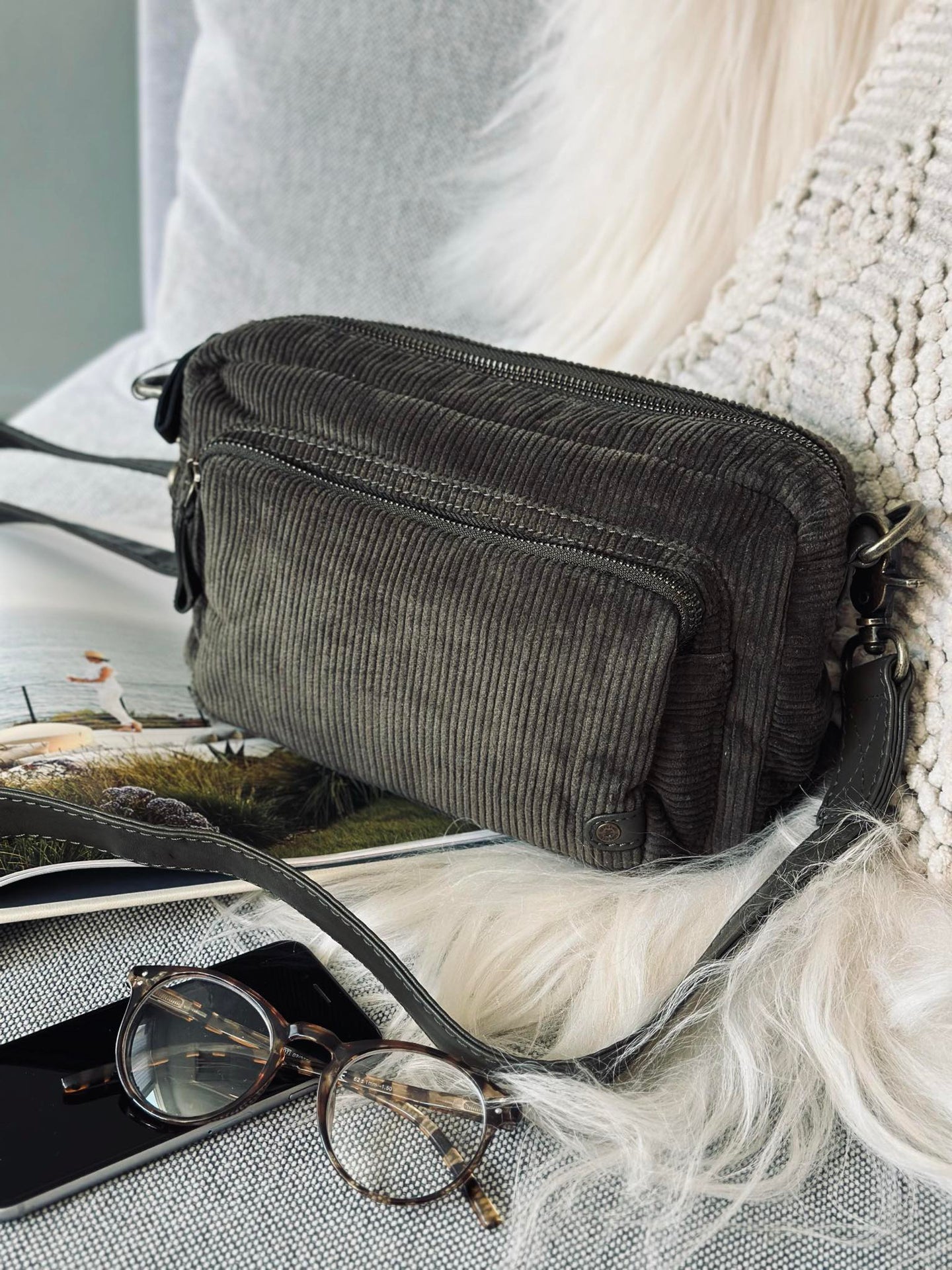 Crossbody Army Velours