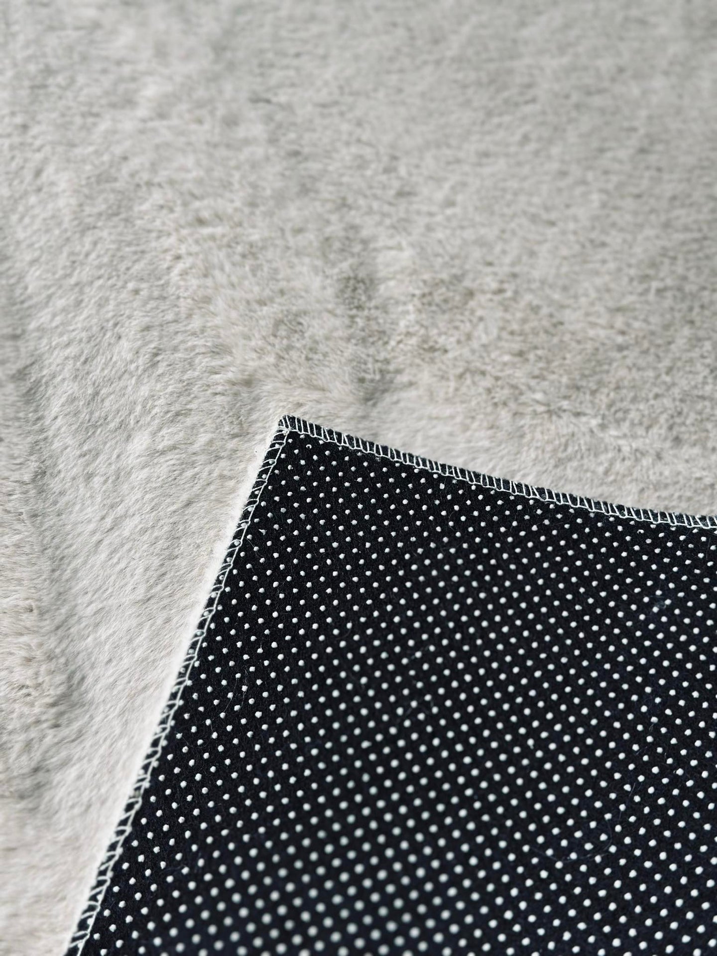 Teppich Plys - Hellbeige