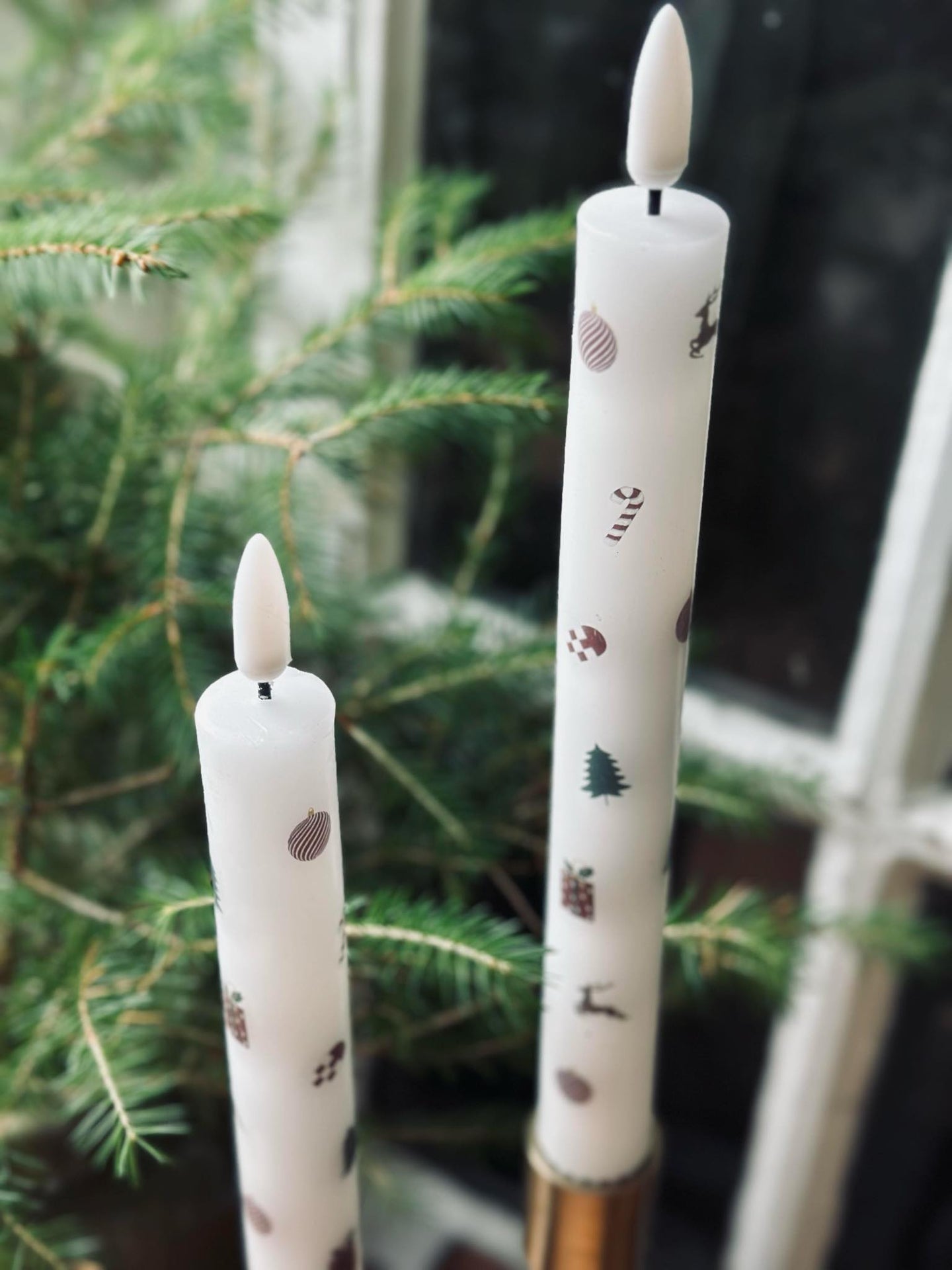 LED-Stumpenkerzen 2 Stk. - Weihnachtsmotiv