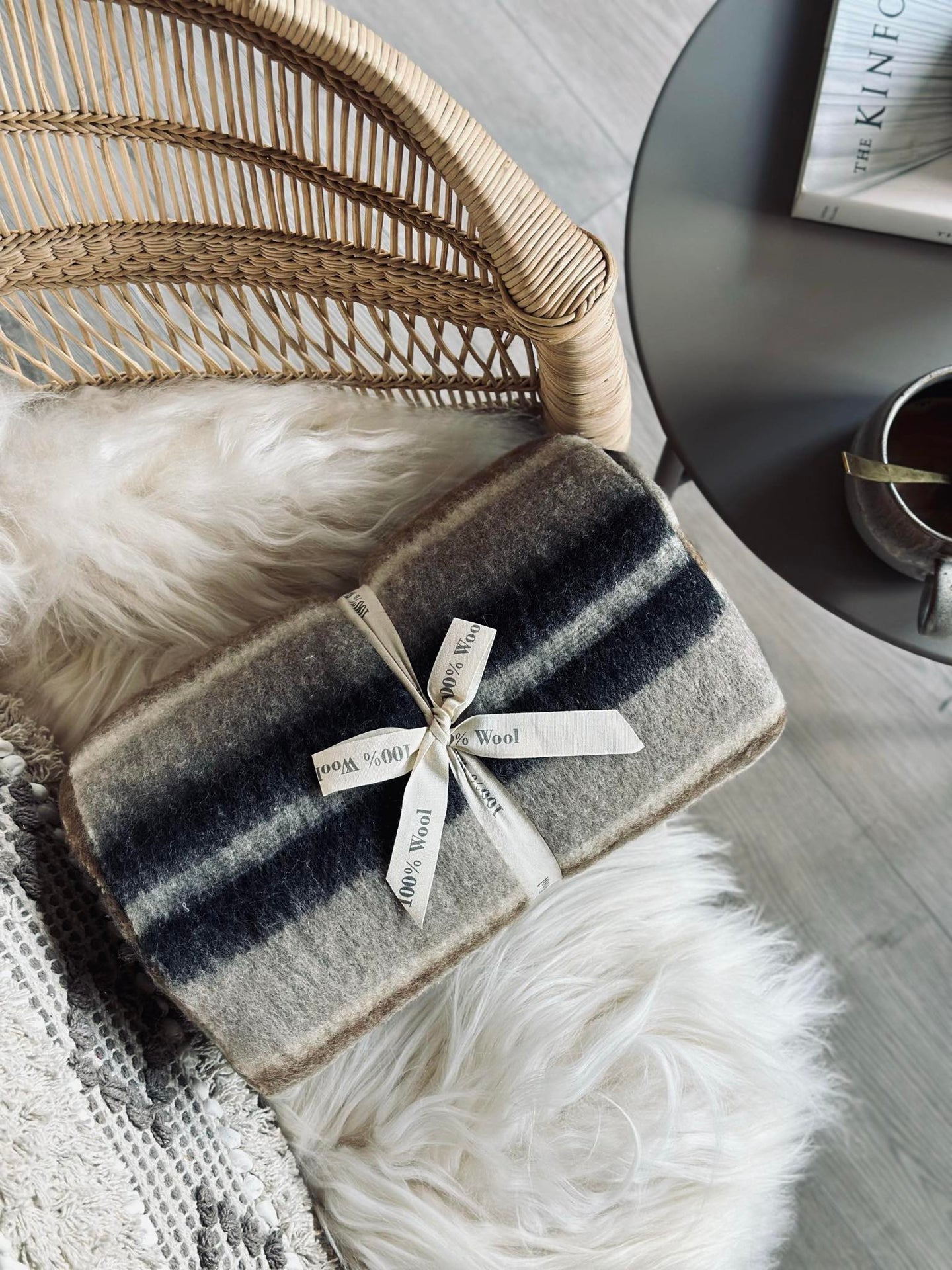 Plaid 100 % Wolle - Taupe-Streifen