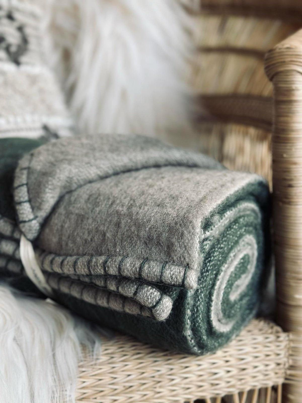 Plaid 100 % Wolle - Grau / Oliv