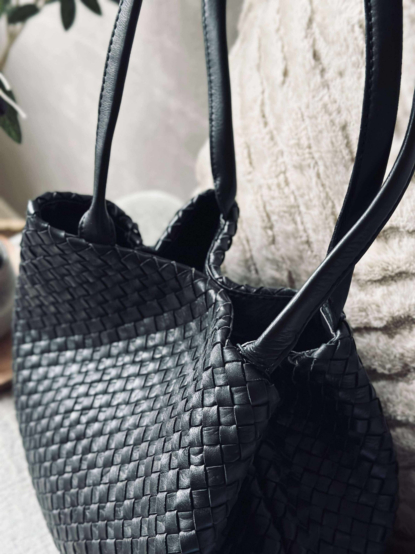 Shopper aus geflochtenem Leder - Black