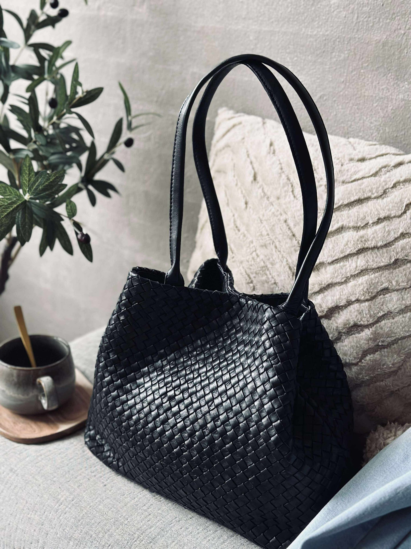 Shopper aus geflochtenem Leder - Black