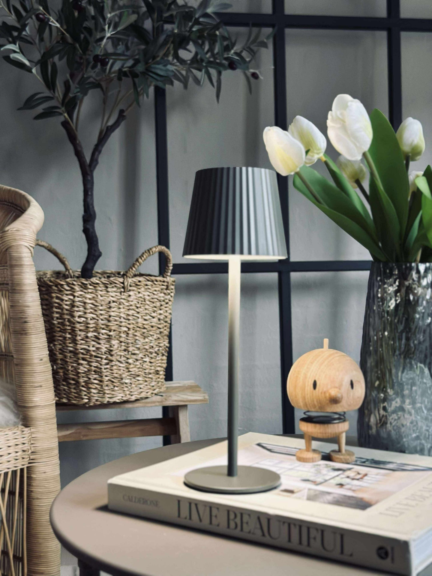 LED-Tischlampe MILLA Taupe - wiederaufladbar