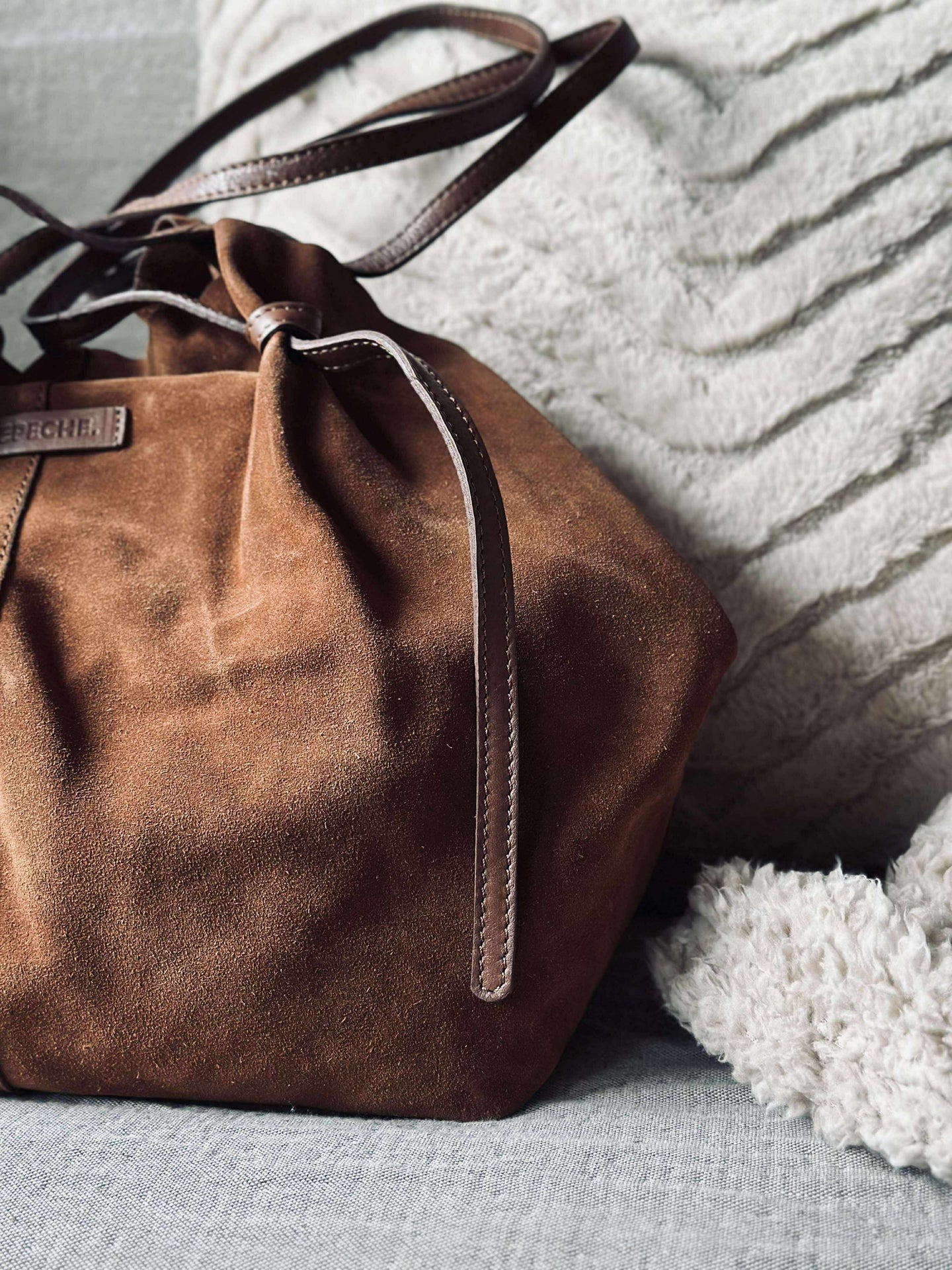 Schöner Wildleder-Shopper - Cognac