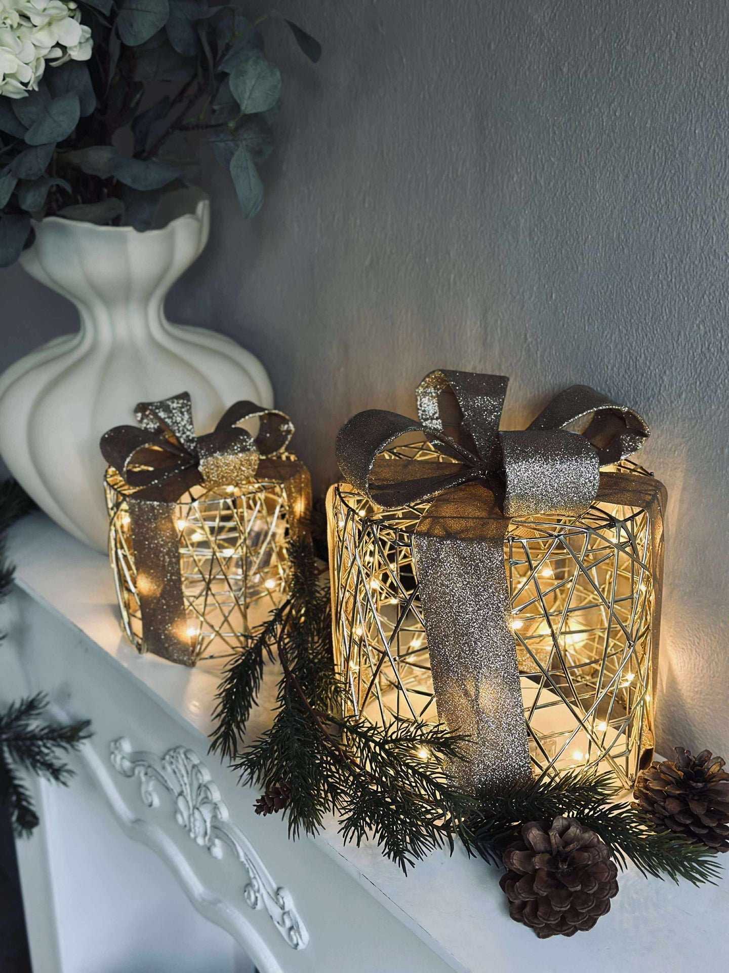 Weihnachtsgeschenke mit LED-Licht - 3 Stk.