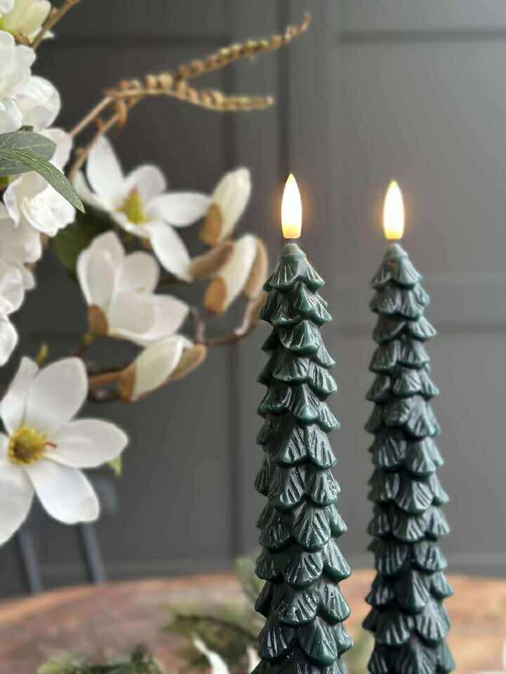 LED-Stumpenkerzen 2 Stk. - Tannenbaum