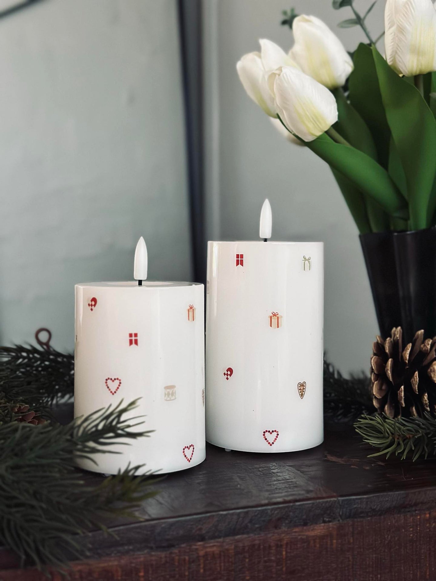 LED-Blockkerzen TWINKLE CHRISTMAS - Set mit 2 Stück.