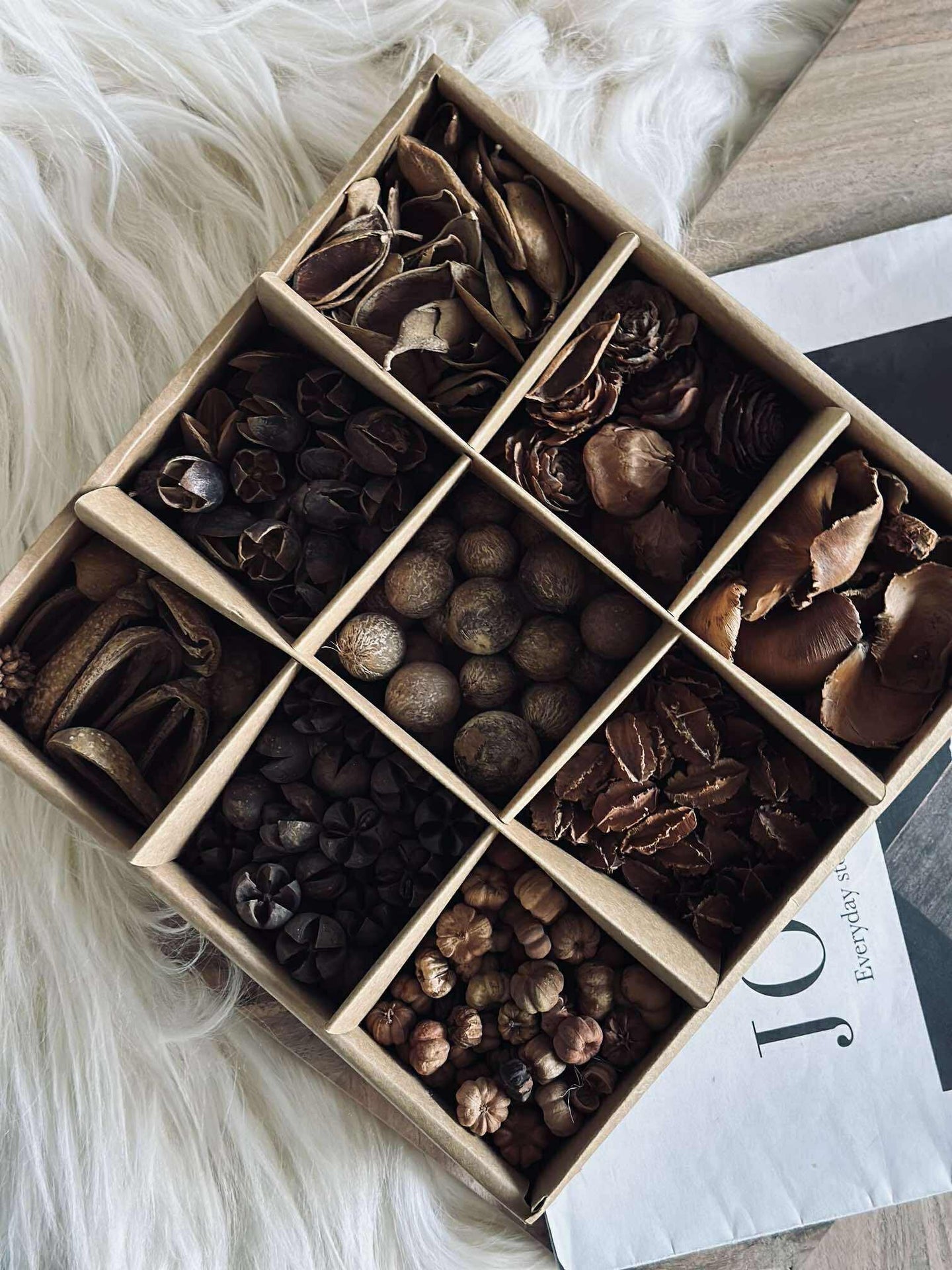 Deko-Kiste mit Naturdeko - MIX