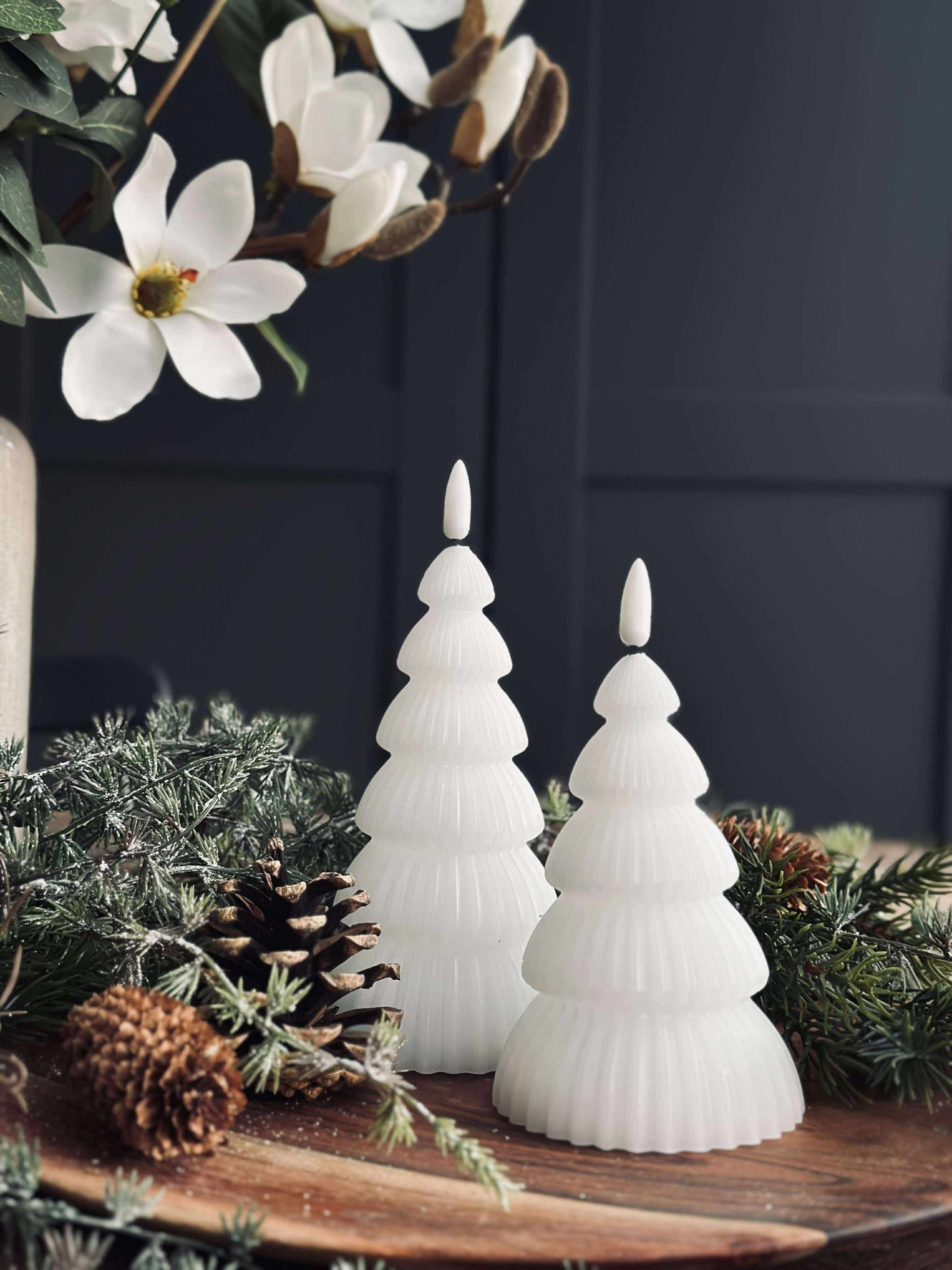 Weihnachtsbaum mit LED-Licht - Set mit 2 Stk. Weiß