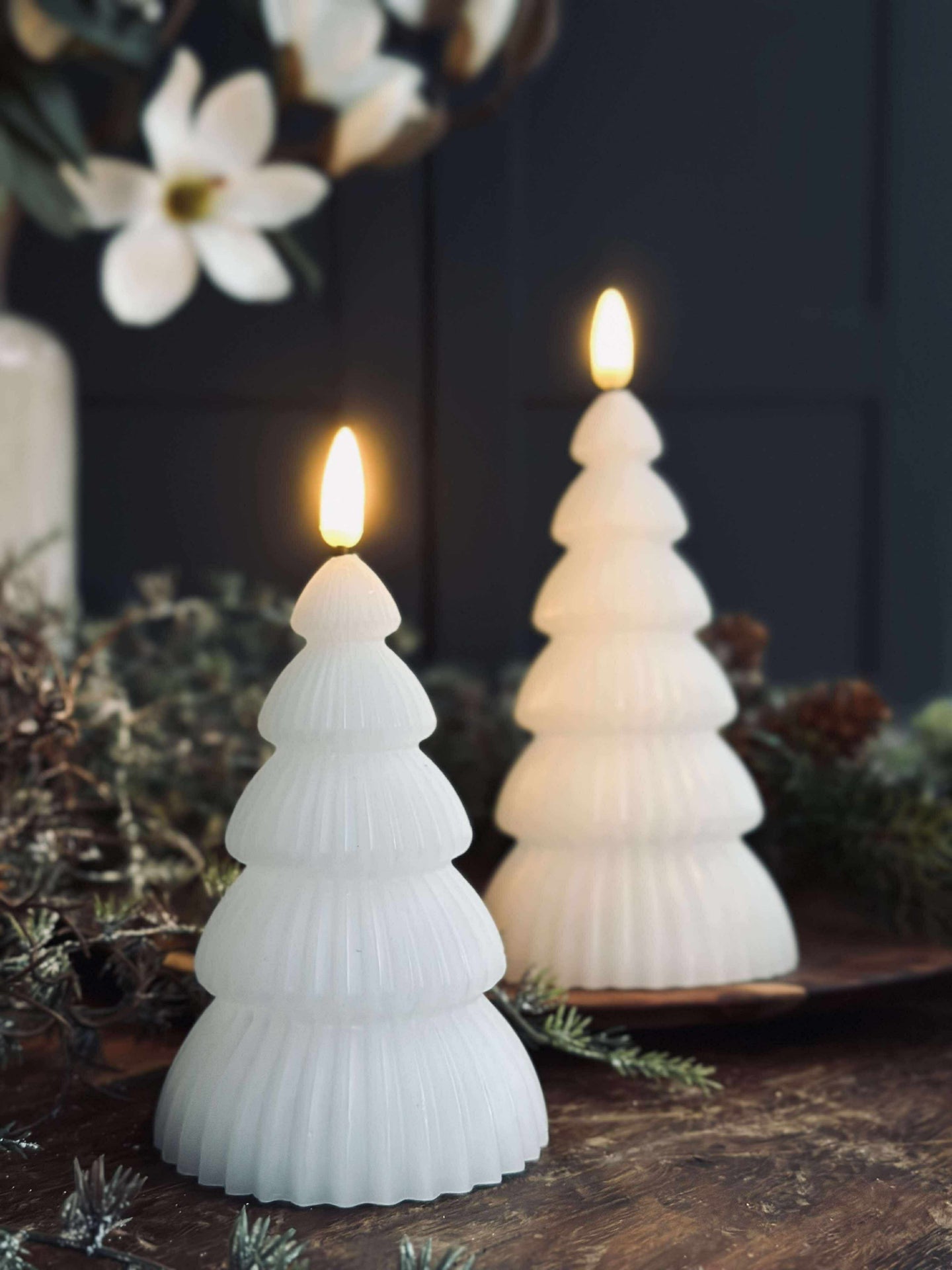 Weihnachtsbaum mit LED-Licht - Set mit 2 Stk. Weiß