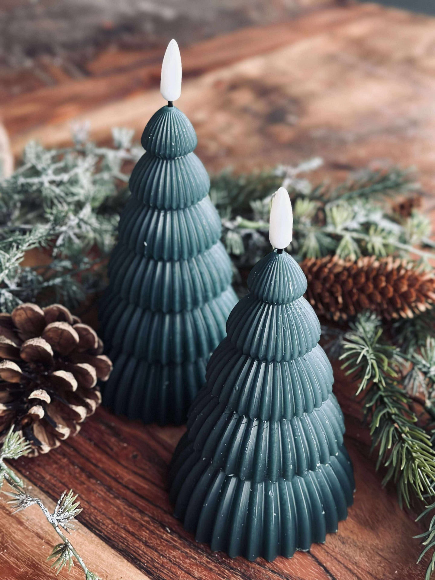Weihnachtsbaum mit LED-Licht - Set mit 2 Stk. Grün
