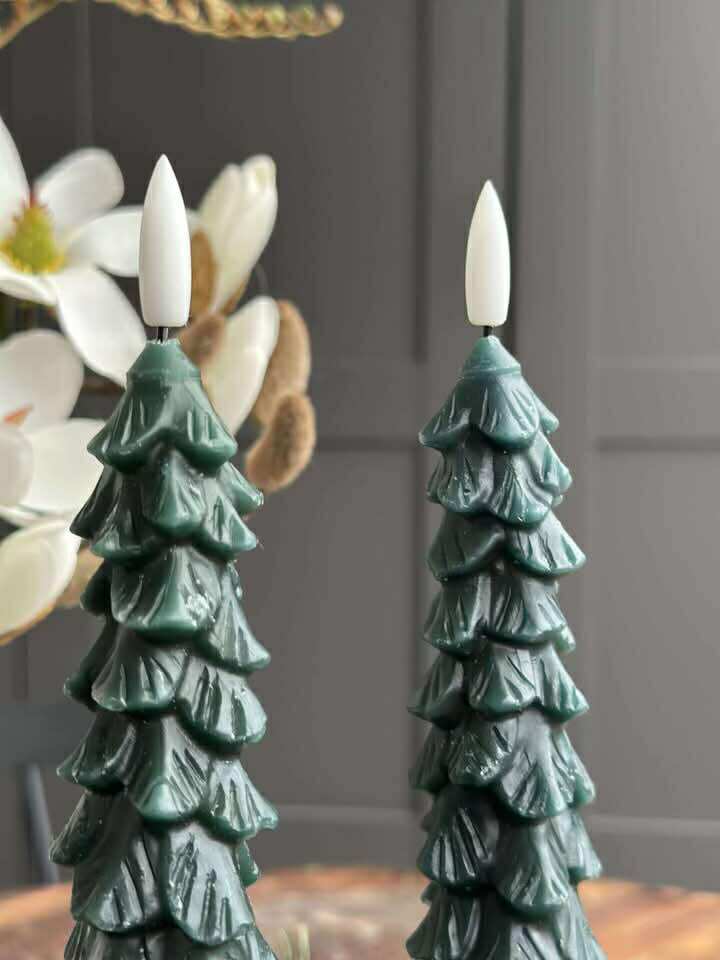 LED-Stumpenkerzen 2 Stk. - Tannenbaum