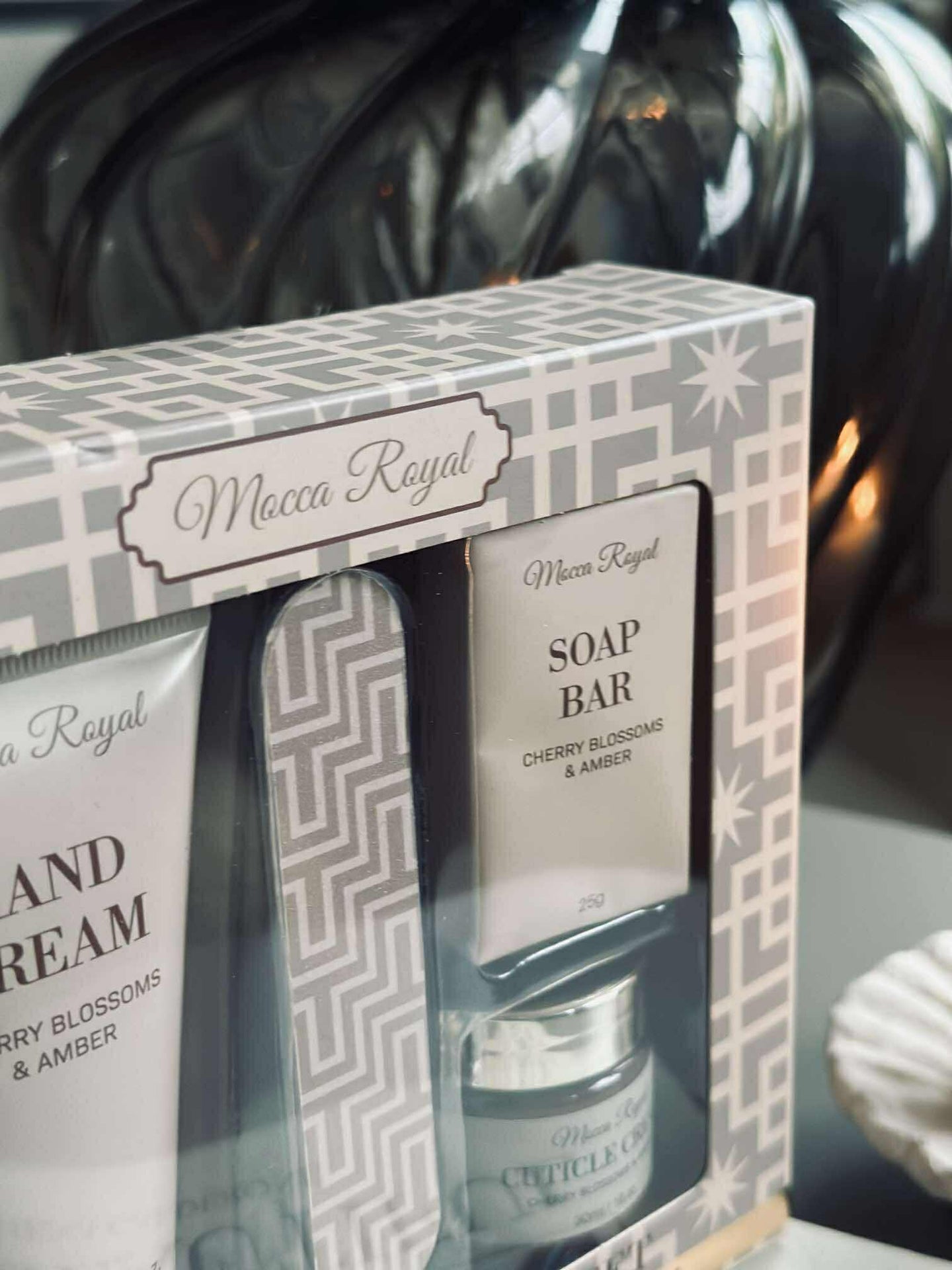 Geschenkset mit 4 Teilen - MIX Handcare