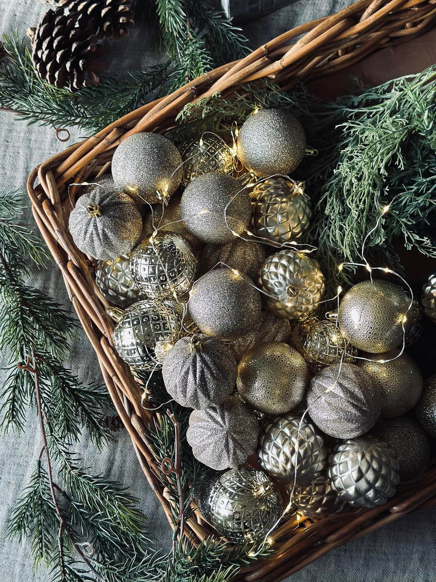 Weihnachtskugel-Mixbox 35 Stk.