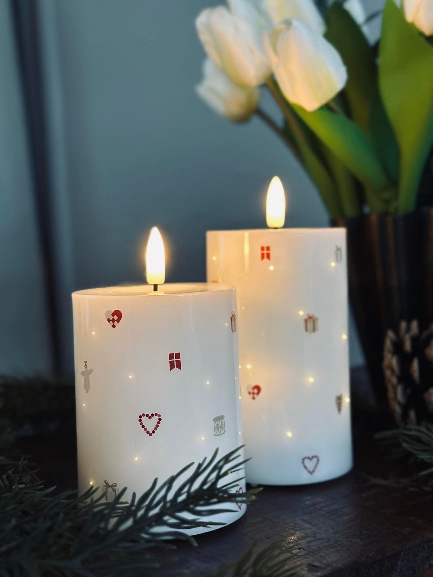LED-Blockkerzen TWINKLE CHRISTMAS - Set mit 2 Stück.