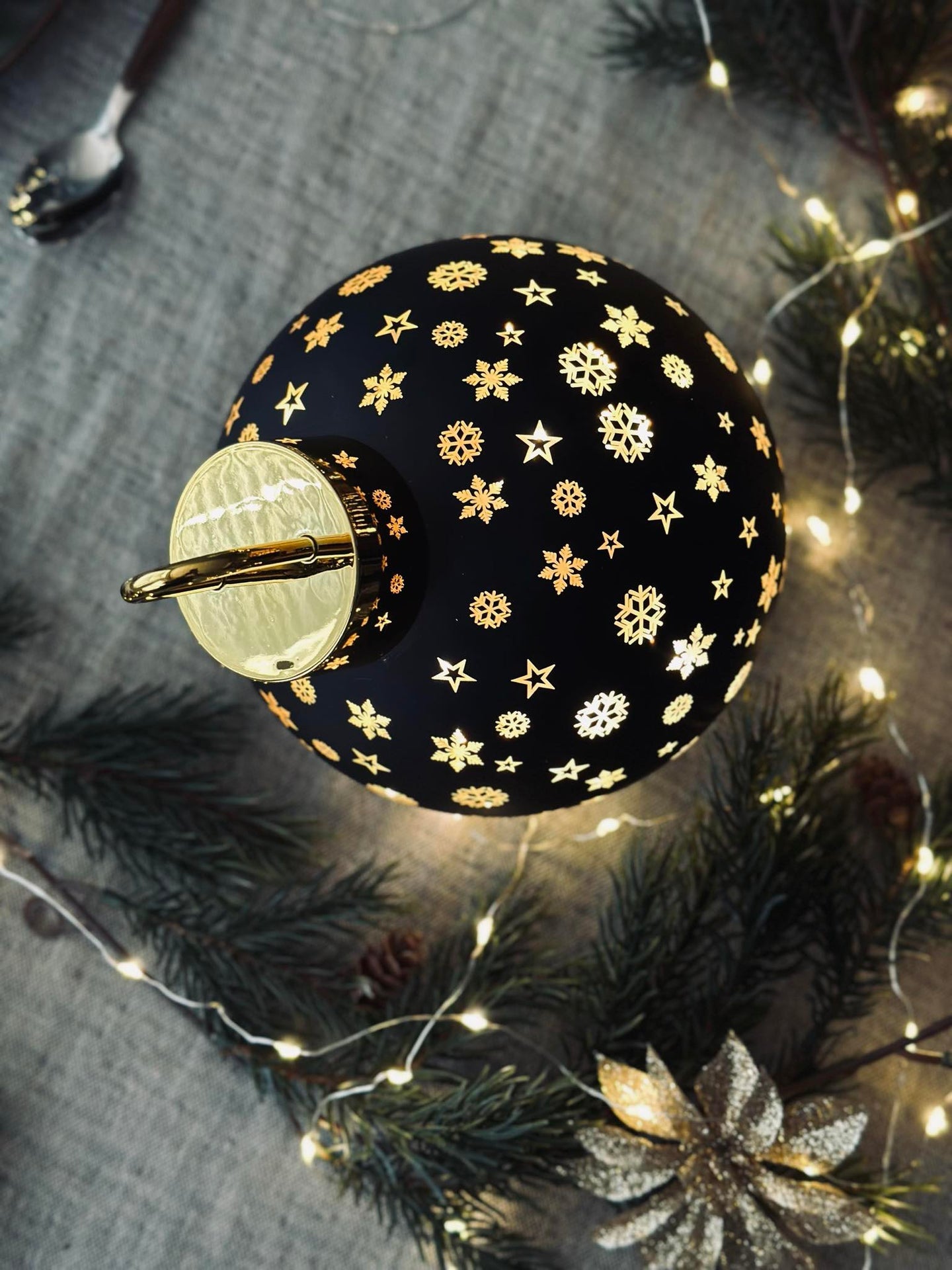 Weihnachtskugel mit LED-Licht - Black