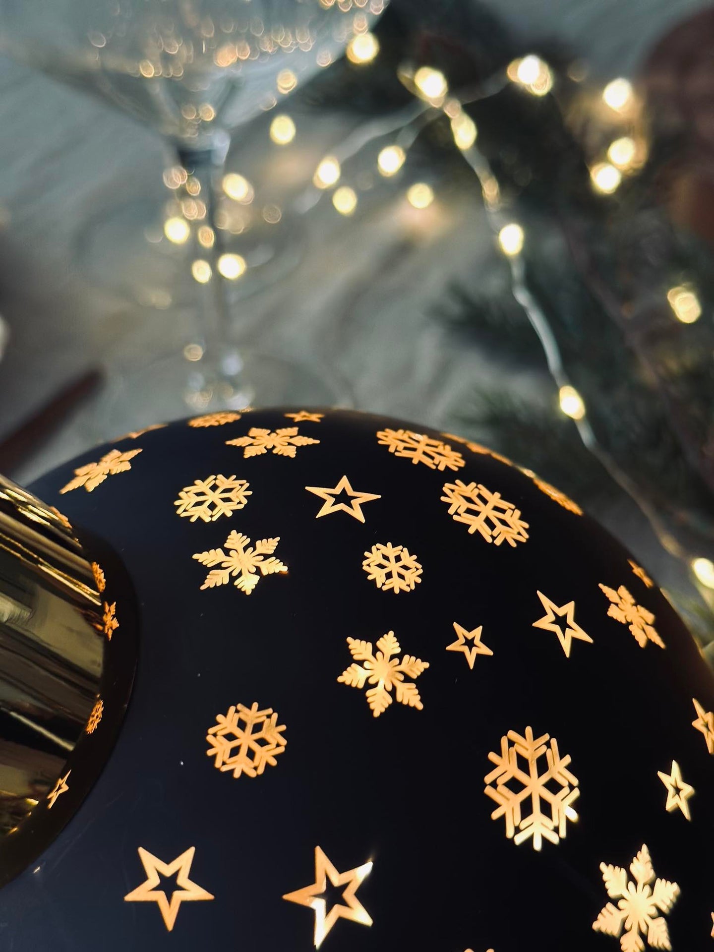 Weihnachtskugel mit LED-Licht - Black