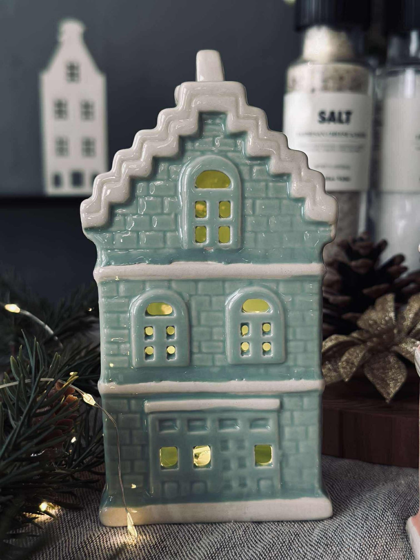 Lichthaus mit LED - Pastel Color MIX