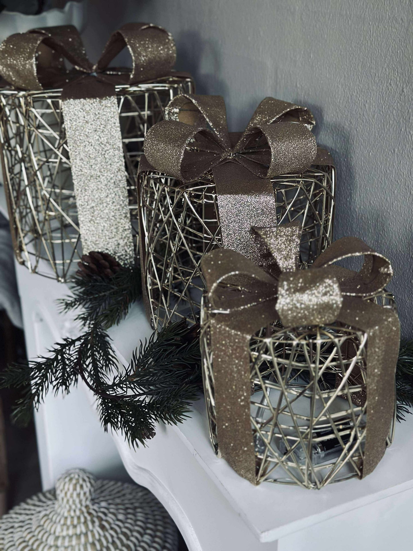 Weihnachtsgeschenke mit LED-Licht - 3 Stk.