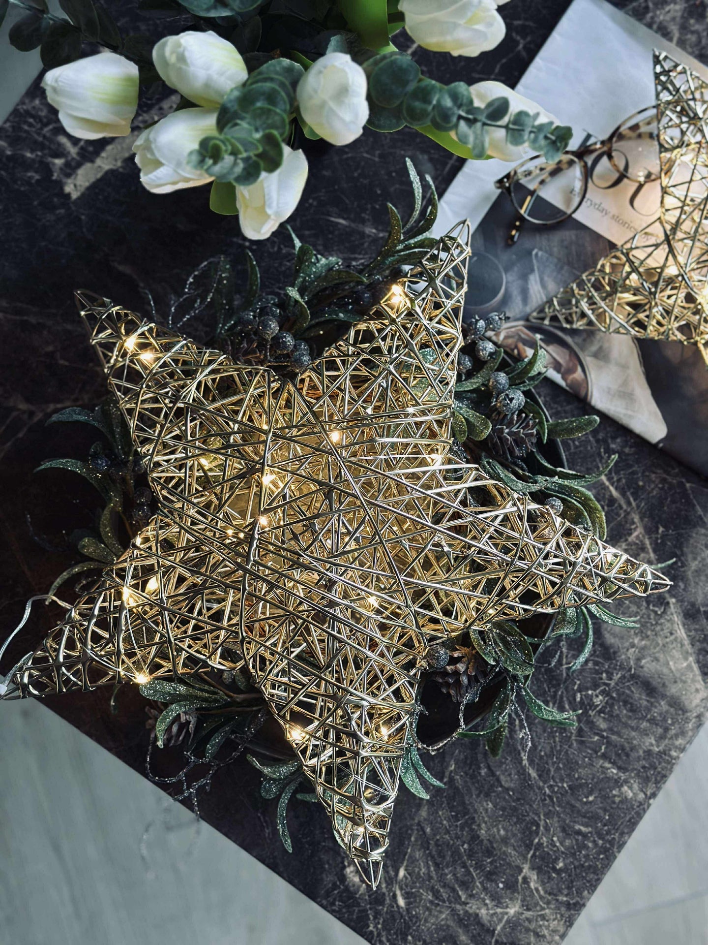 Stern mit LED-Licht - Gold