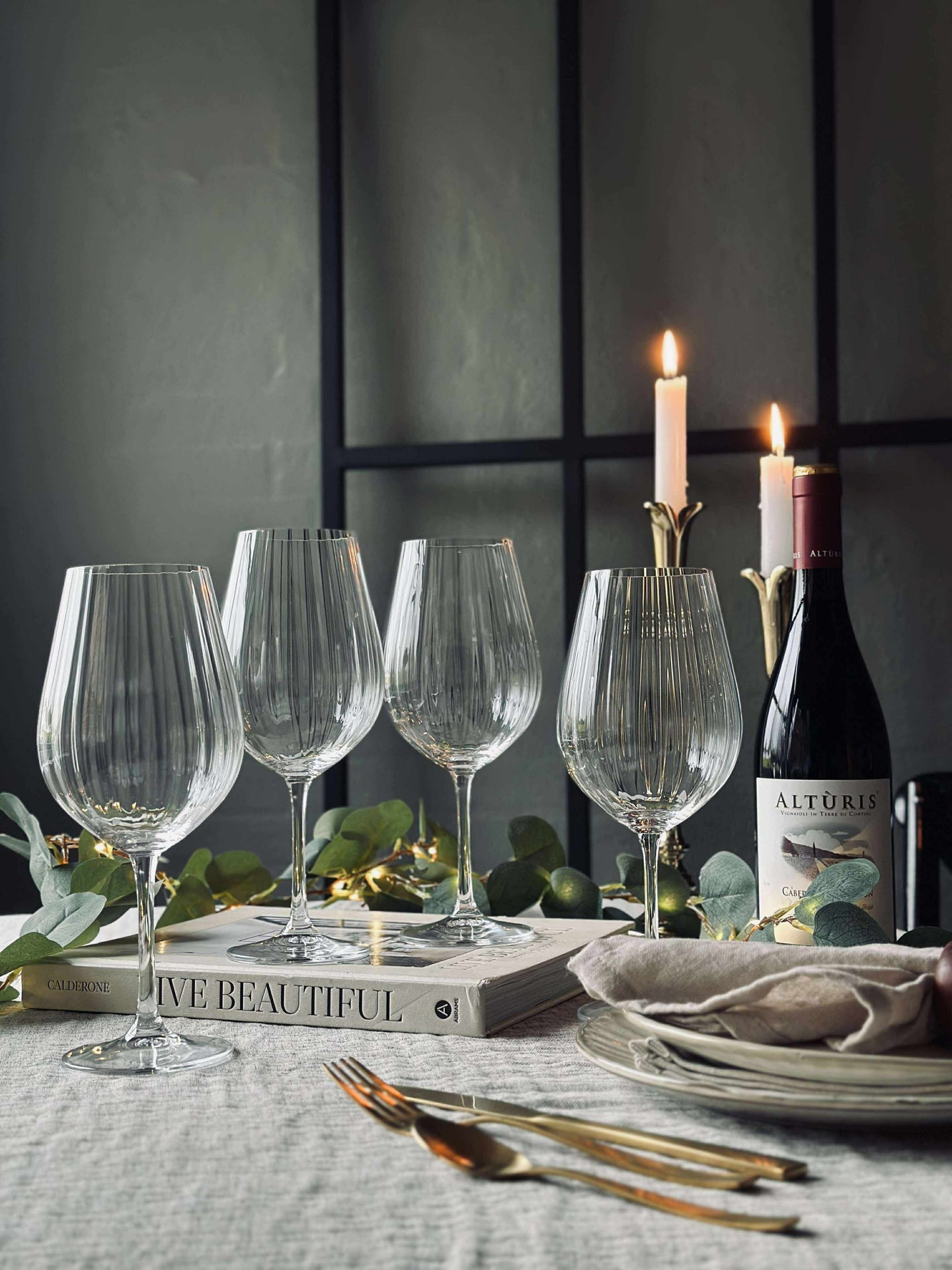 Weingläser Rotwein CRYSTAL - Set mit 4 Stk.