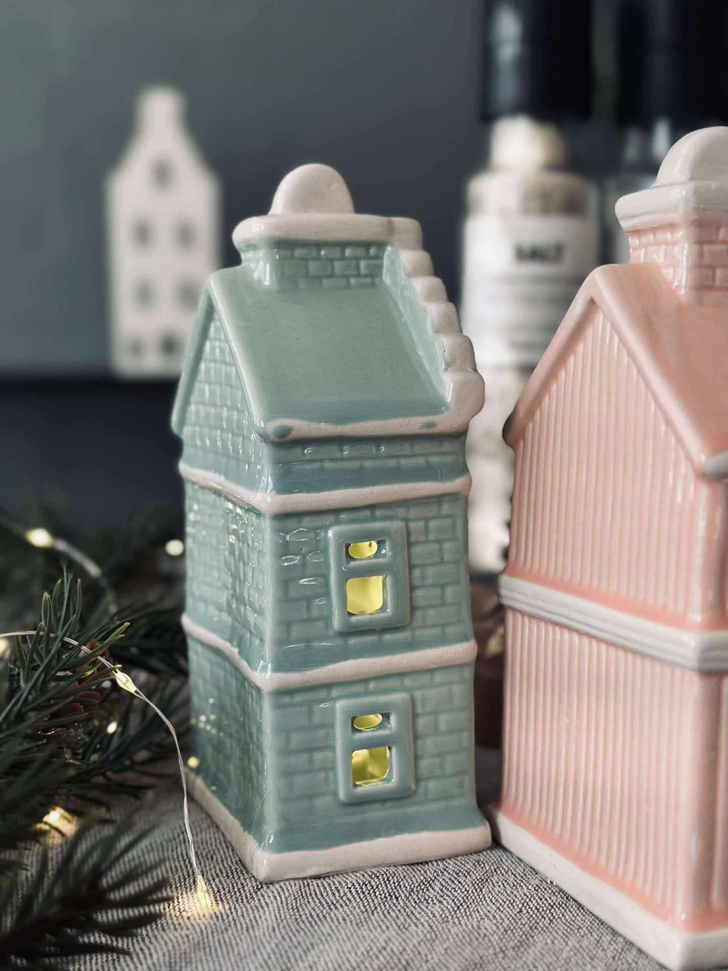 Lichthaus mit LED - Pastel Color MIX
