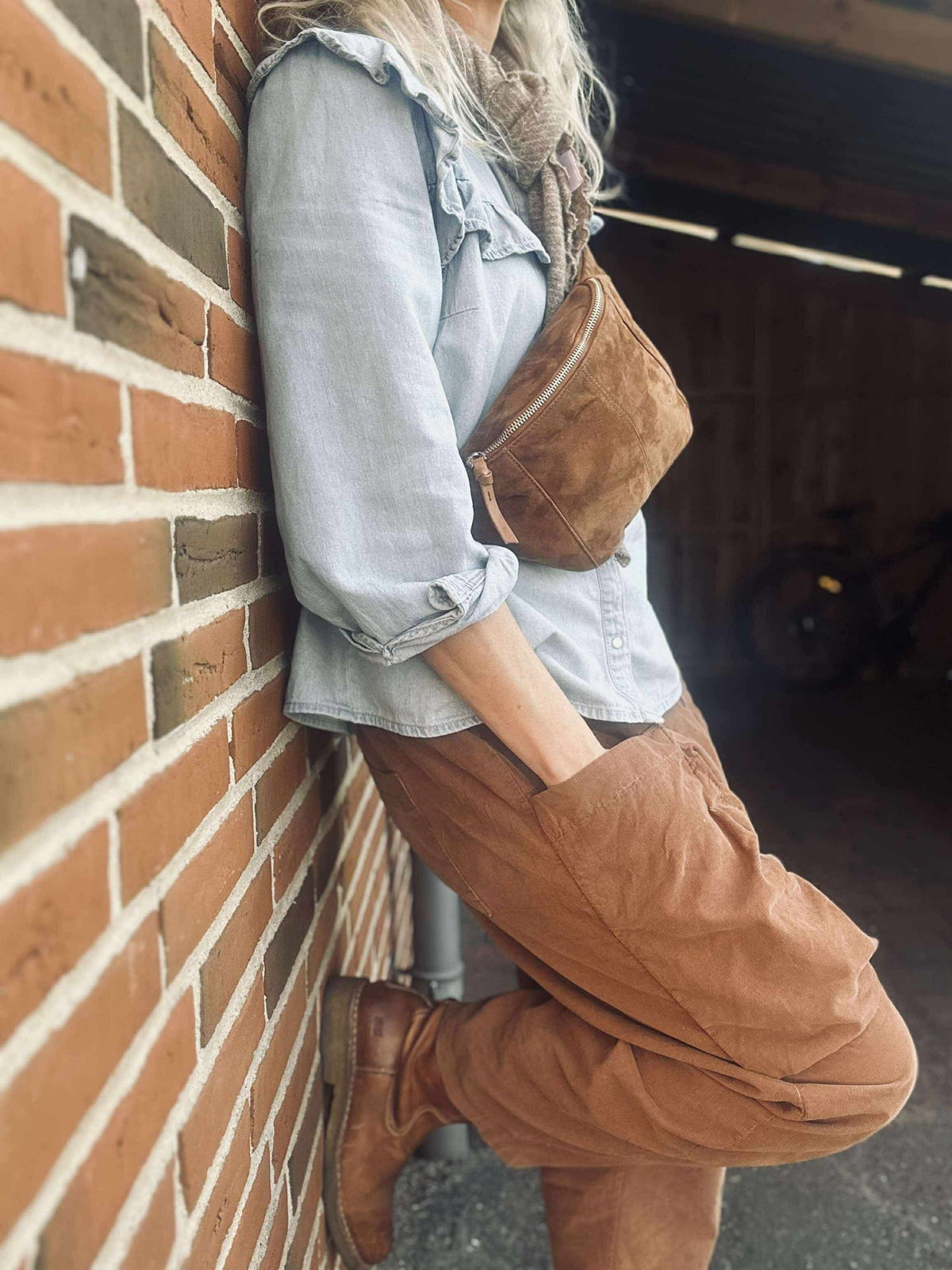 Bauchtasche JUNE Wildleder - Caramel
