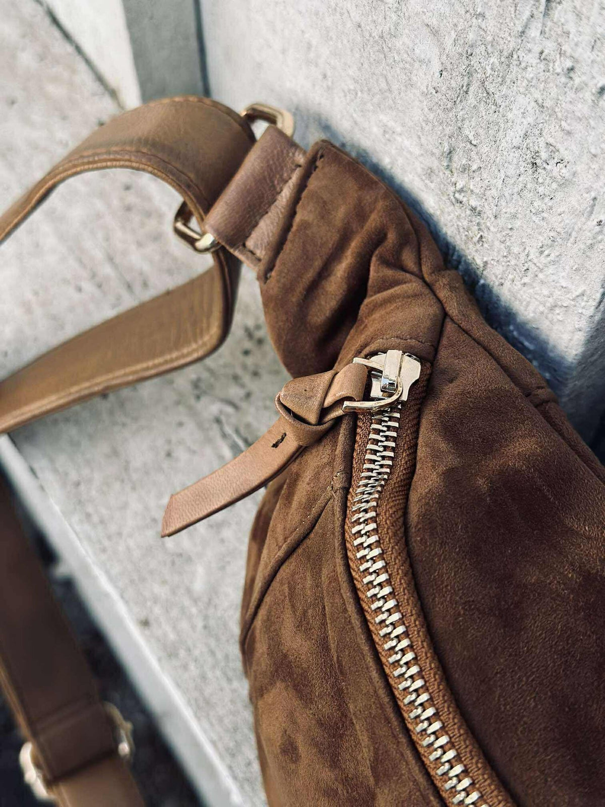 Bauchtasche JUNE Wildleder - Caramel