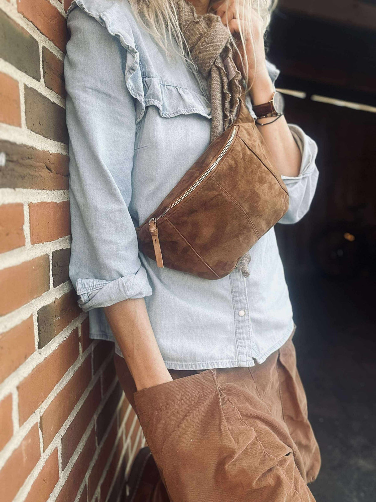 Bauchtasche JUNE Wildleder - Caramel