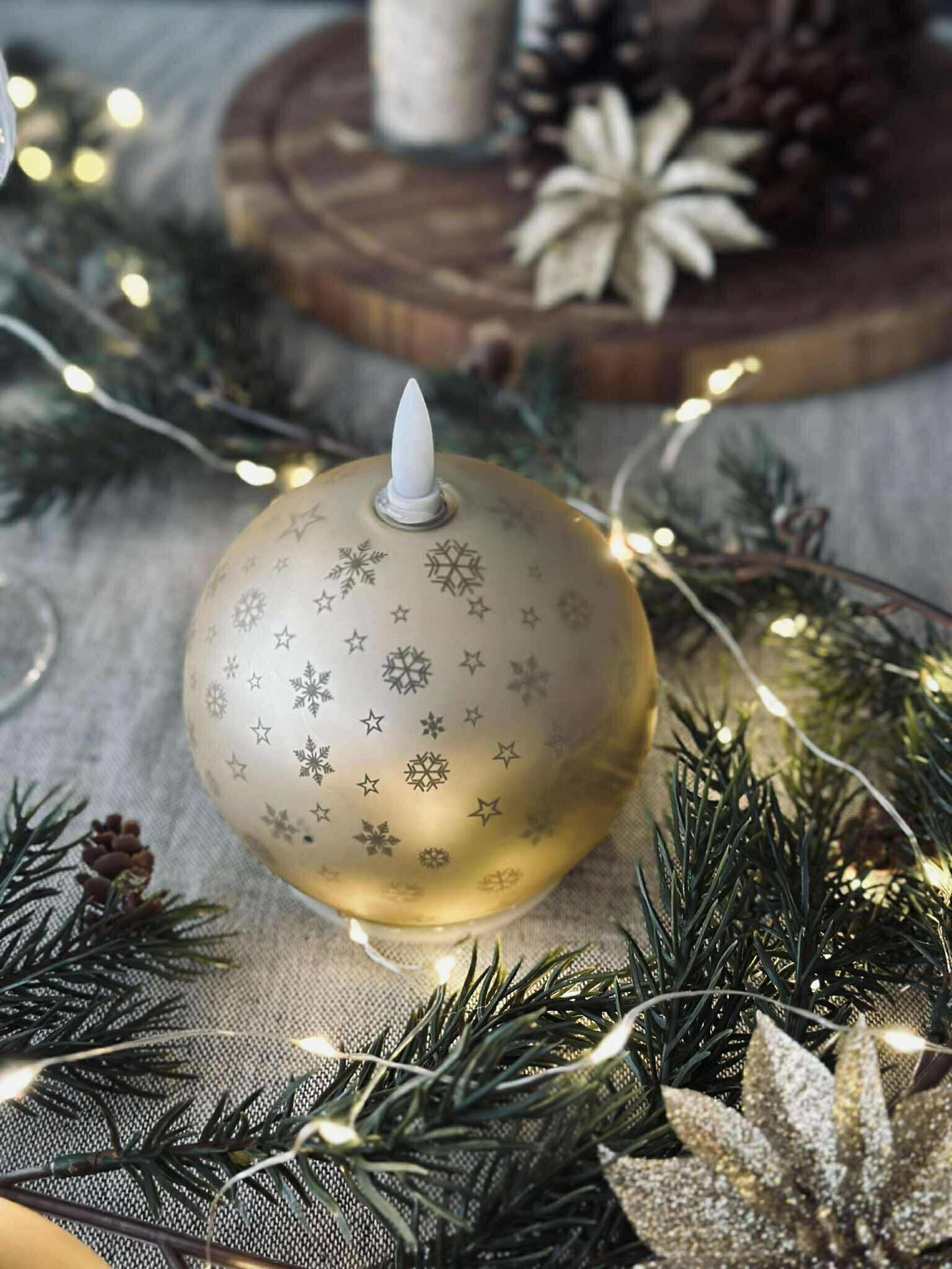 Weihnachtslicht Gold XMAS 10 cm.
