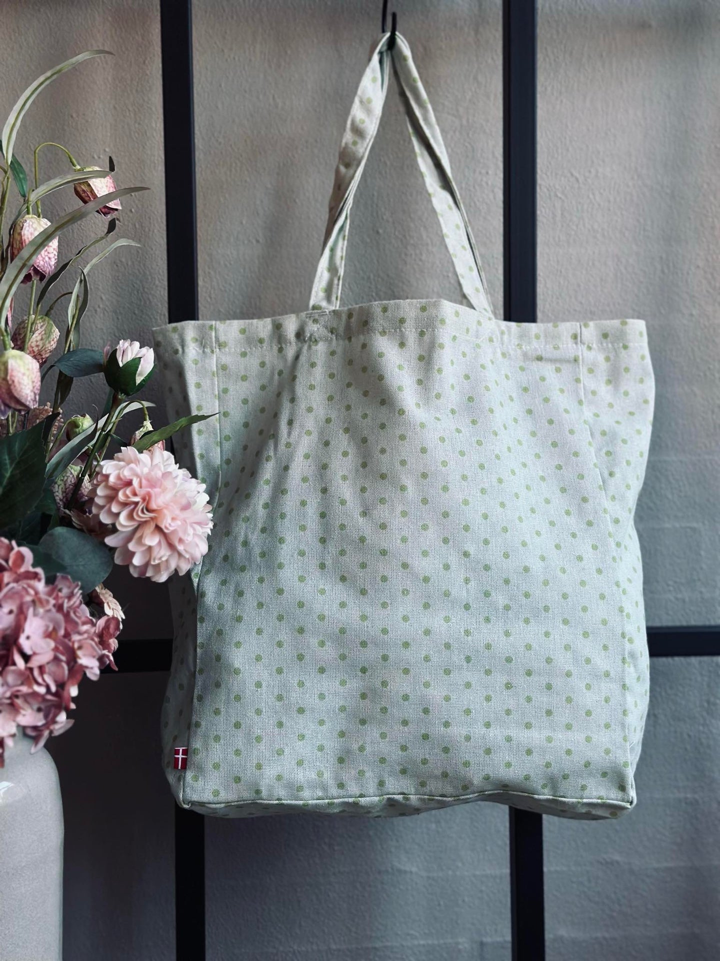 Shopper - Green dots